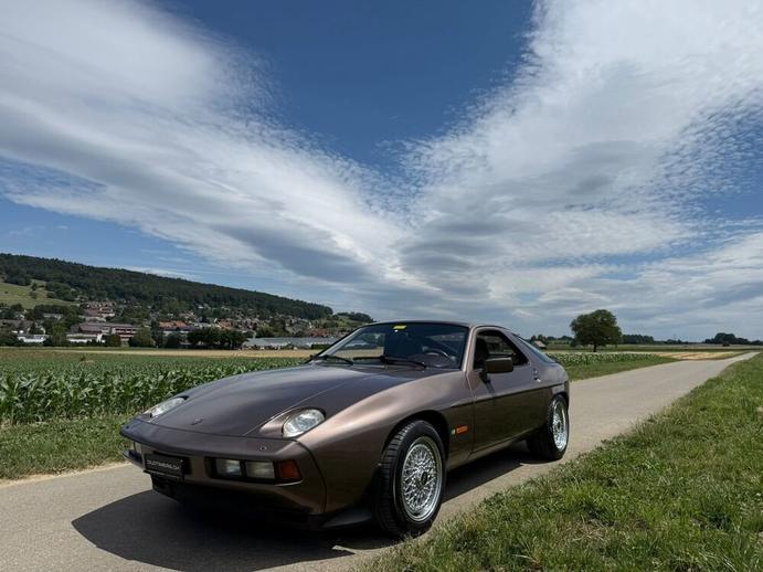 PORSCHE 928 S, Essence, Voiture de collection, Automatique