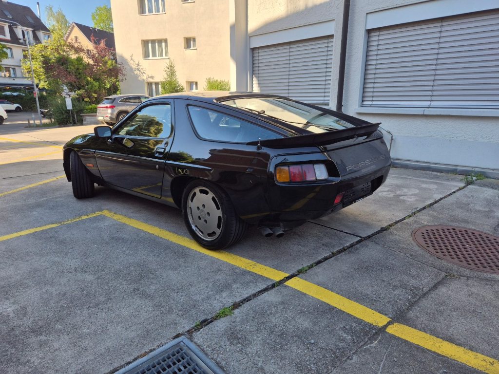 PORSCHE 928 S, Benzin, Oldtimer, Automatik - 5