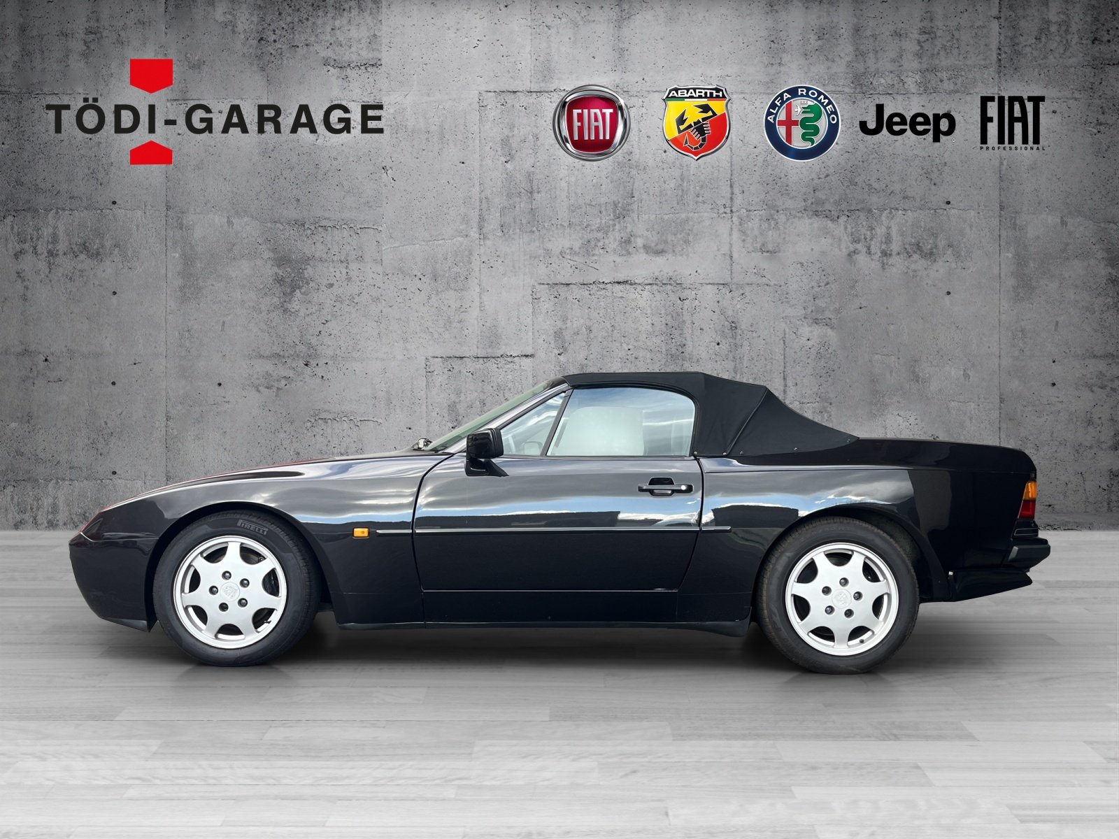 PORSCHE 944 S2 Cabriolet, Petrol, Classic, Manual - 3