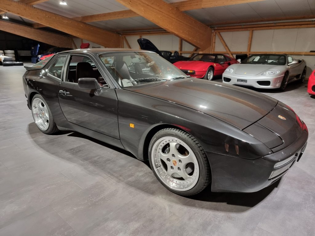 PORSCHE S2, Petrol, Second hand / Used, Manual - 2