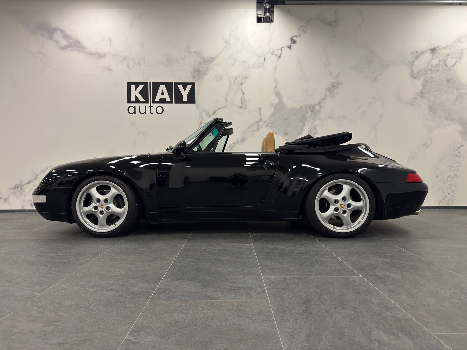 PORSCHE 993 Carrera 2 Cabrio, Petrol, Second hand / Used, Manual - 2