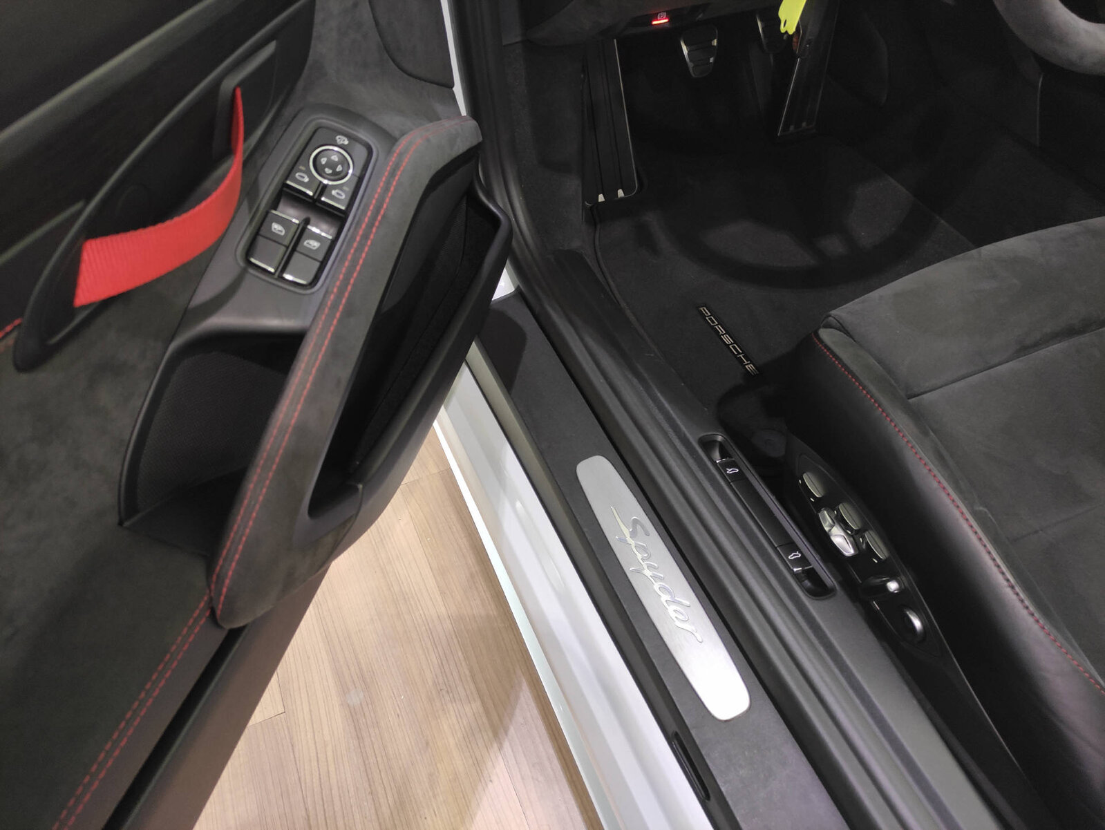 PORSCHE 718 Boxster 4.0 Spyder, Benzin, Occasion / Gebraucht, Handschaltung - 6