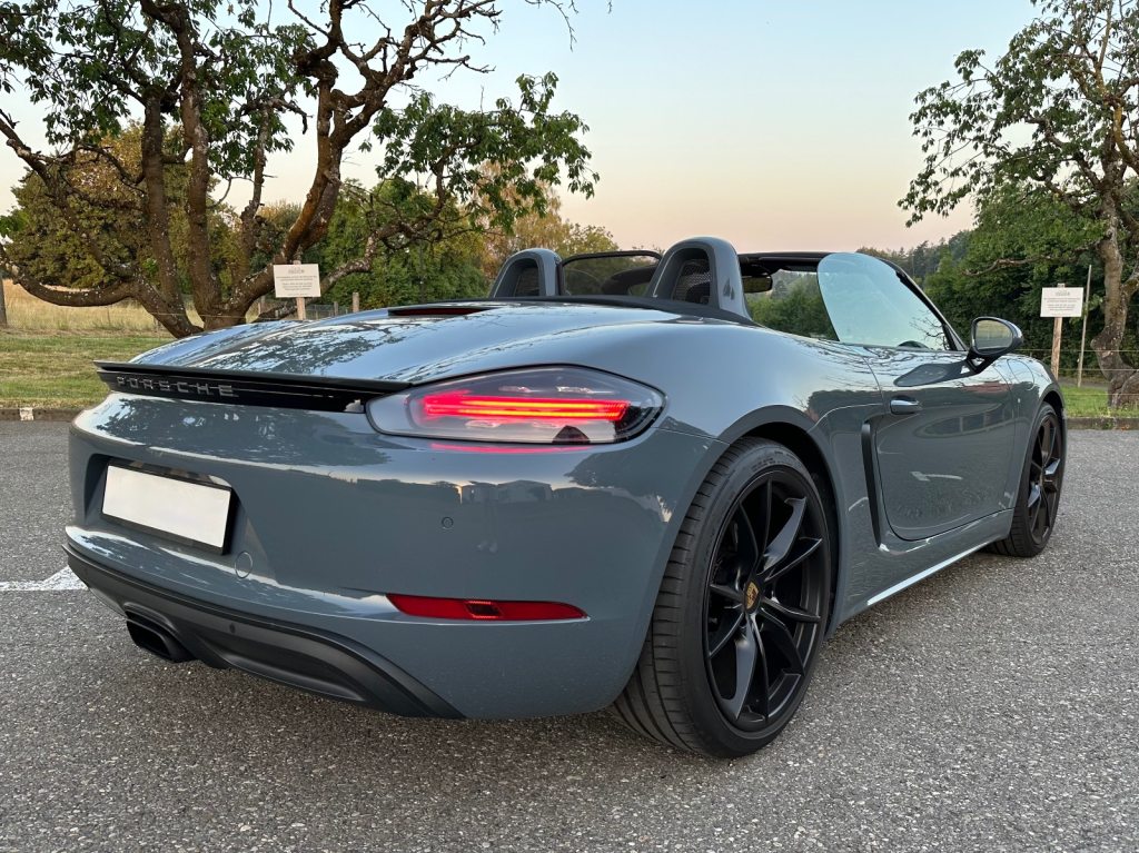 PORSCHE BOXSTER 2.0, Benzin, Occasion / Gebraucht, Automatik - 4