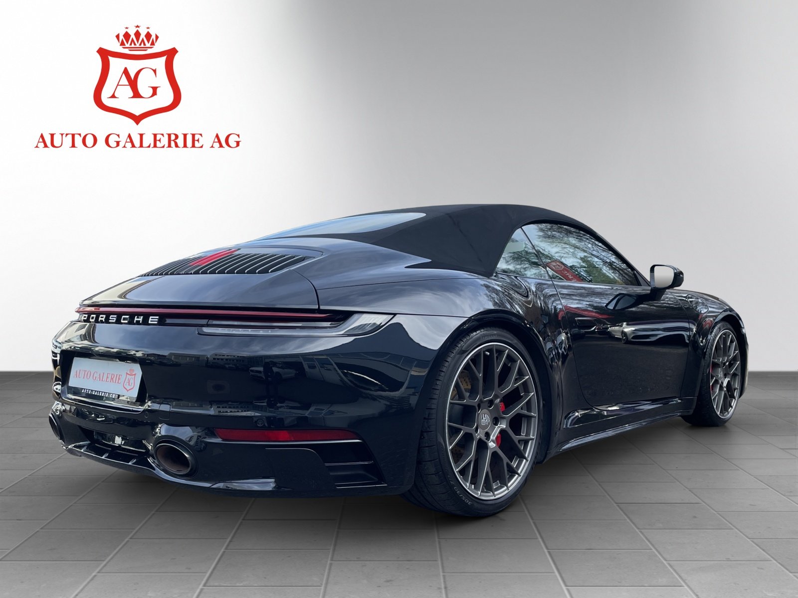 PORSCHE Carrera 4s, Petrol, Second hand / Used, Automatic - 5