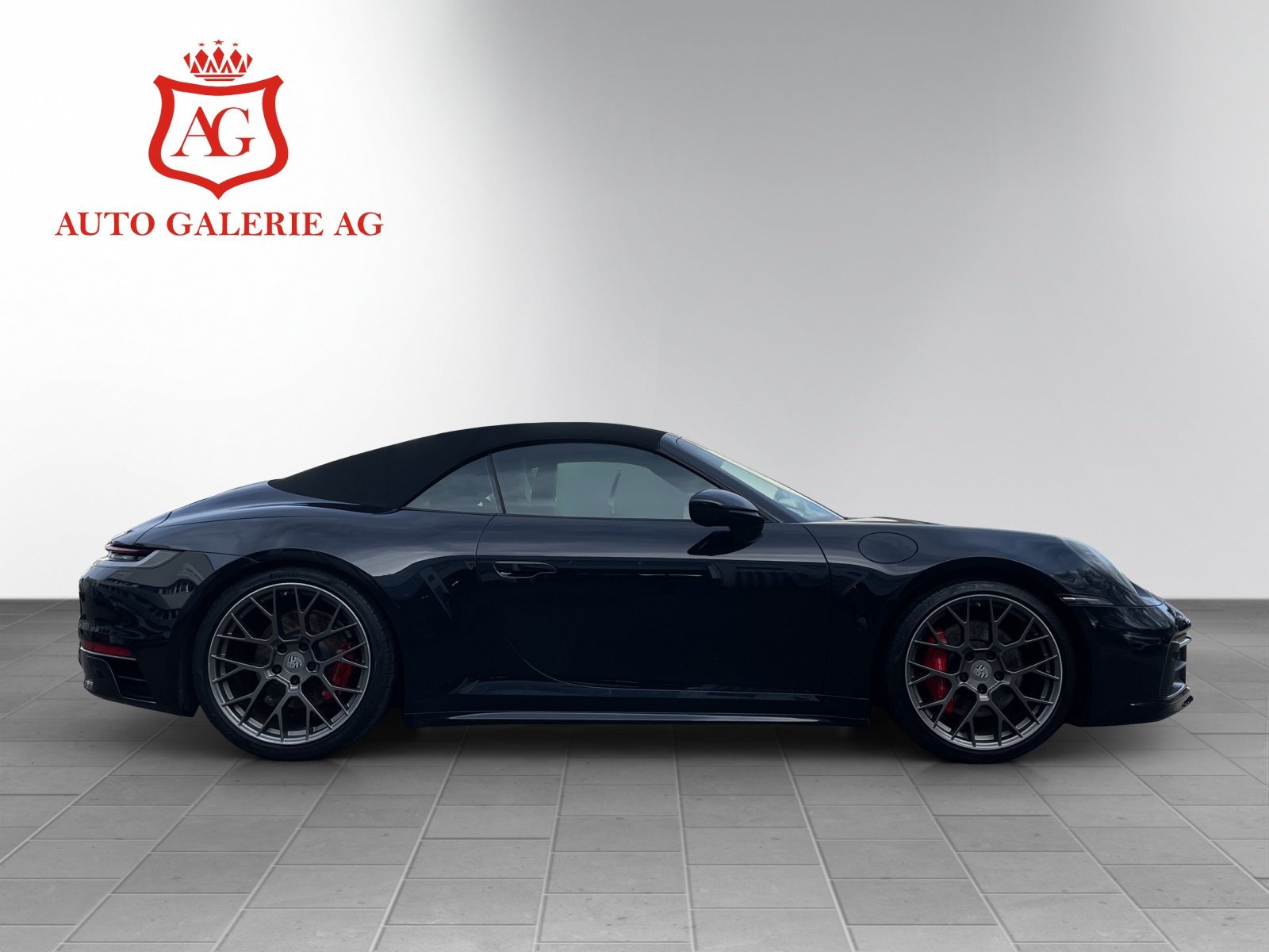 PORSCHE Carrera 4s, Petrol, Second hand / Used, Automatic - 6