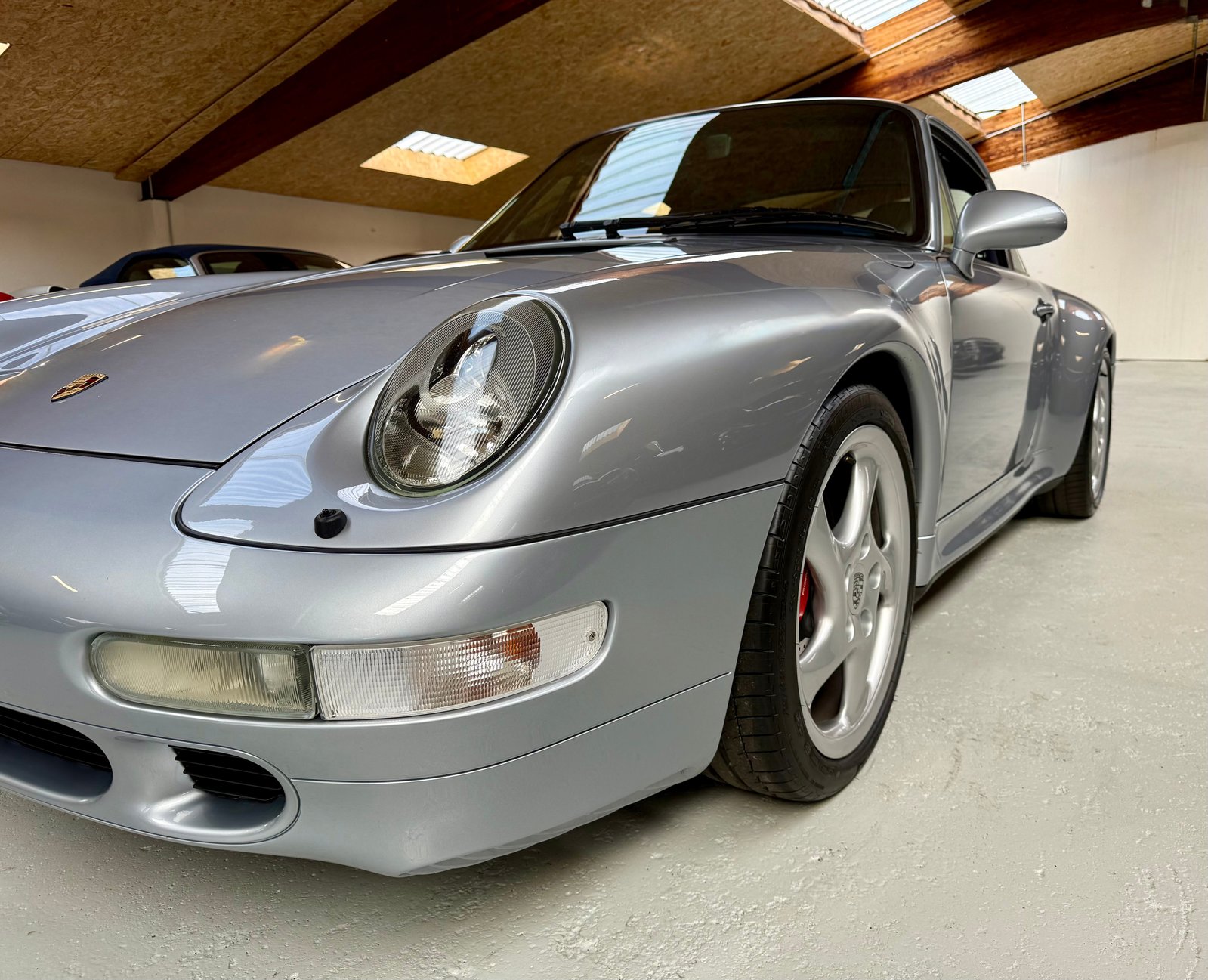 PORSCHE Carrera 4S, Petrol, Second hand / Used, Manual - 5