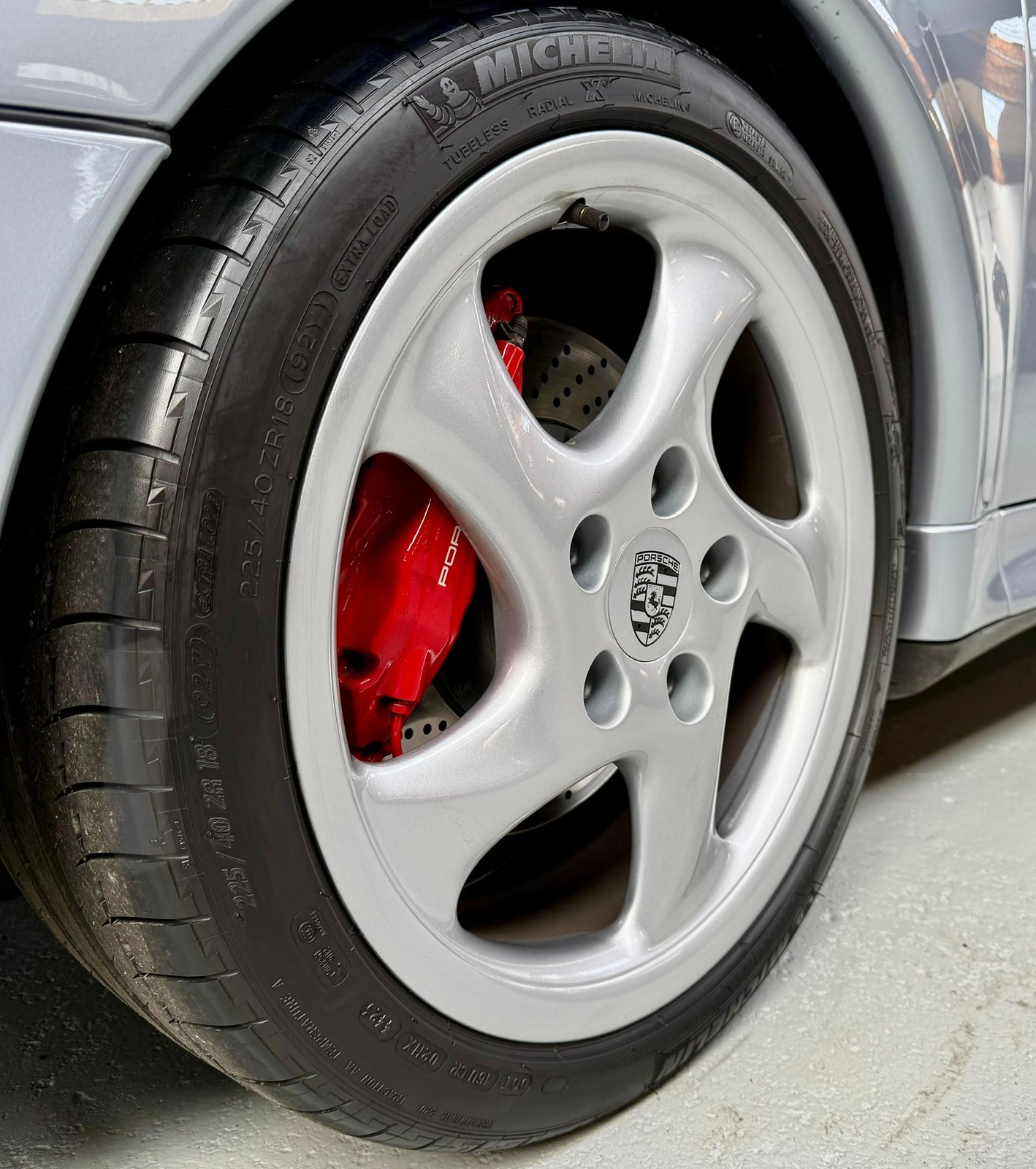 PORSCHE Carrera 4S, Petrol, Second hand / Used, Manual - 6