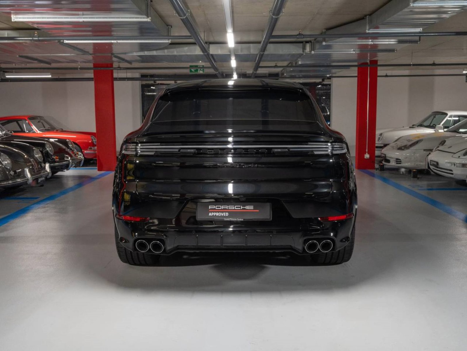 PORSCHE Cayenne Turbo E-Hybrid Coupé, Plug-in-Hybrid Petrol/Electric, Second hand / Used, Automatic - 4