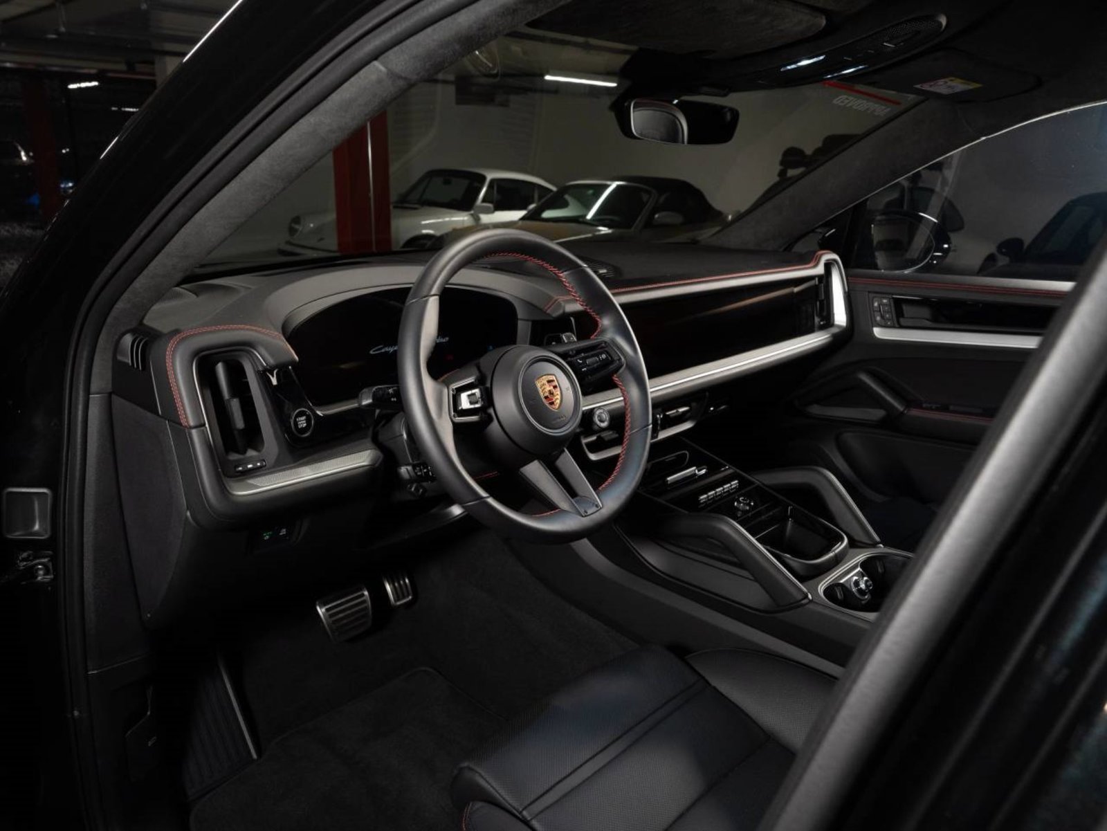 PORSCHE Cayenne Turbo E-Hybrid Coupé, Plug-in-Hybrid Petrol/Electric, Second hand / Used, Automatic - 7