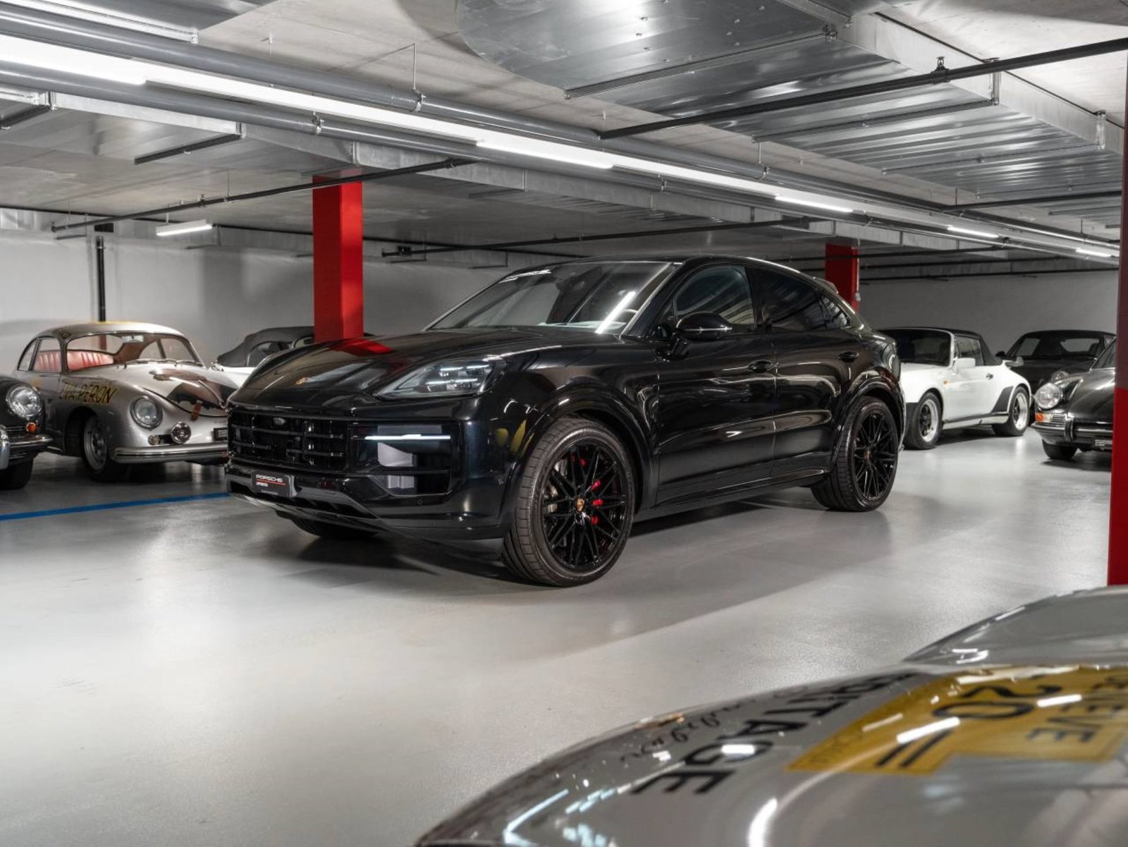 PORSCHE Cayenne S E-Hybrid Coupé Black Edition