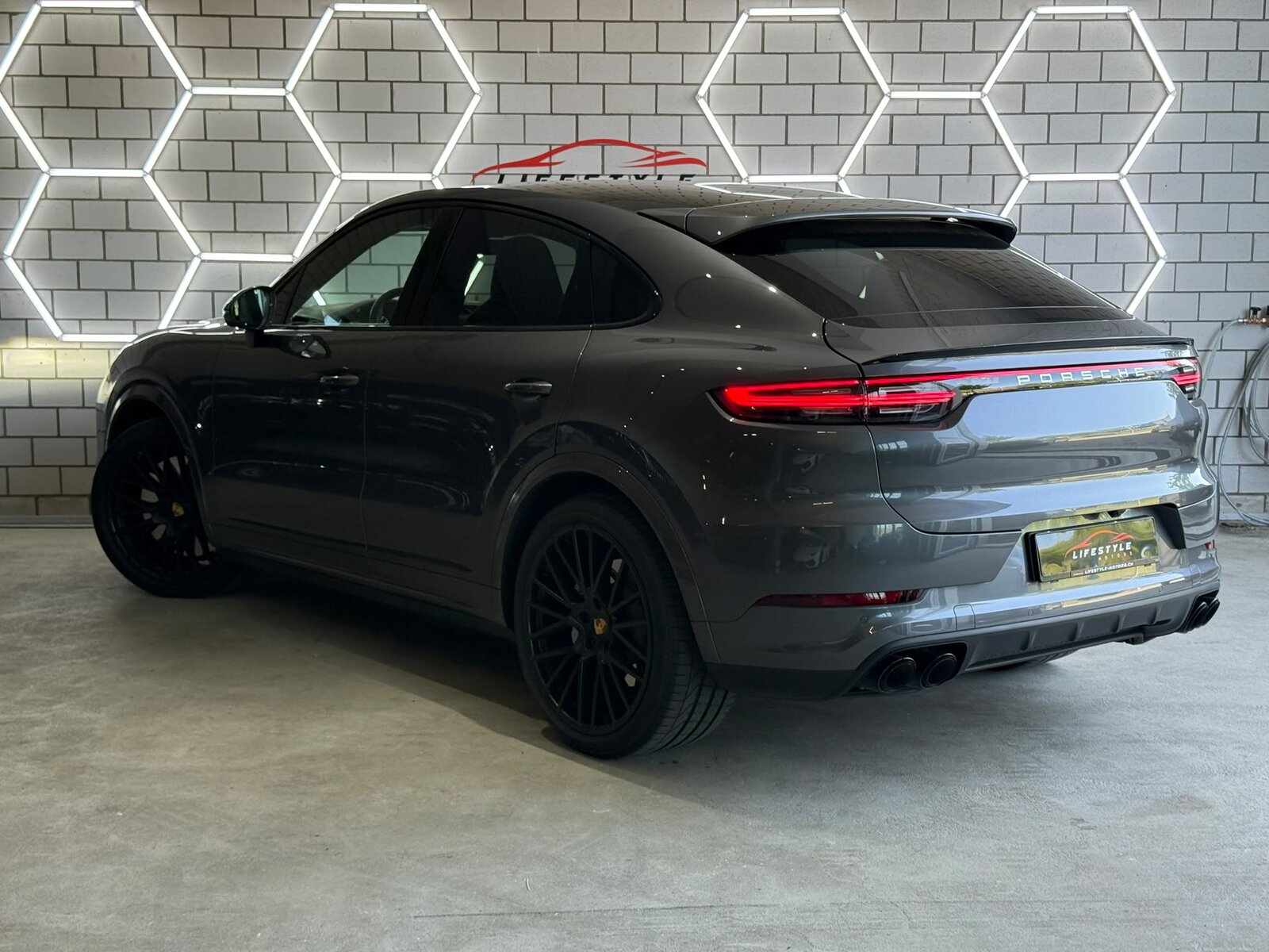 PORSCHE Cayenne Turbo Coupé, Petrol, Second hand / Used, Automatic - 3