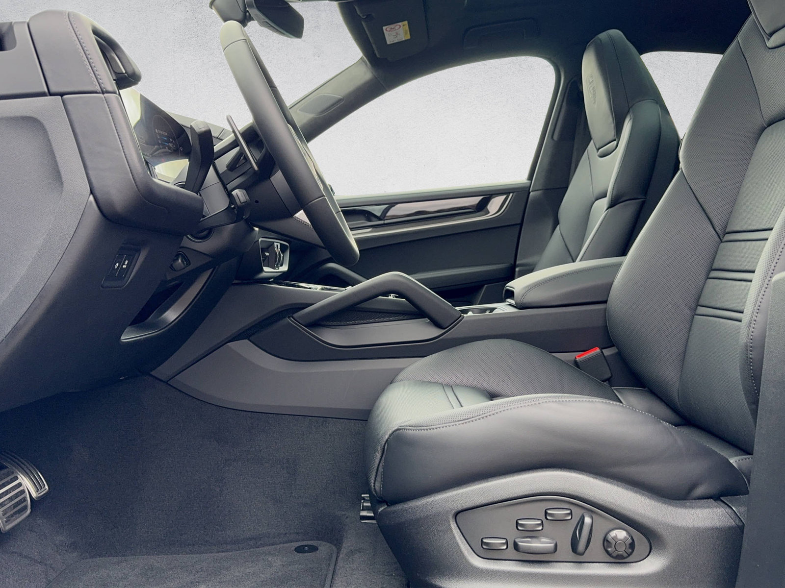 PORSCHE Cayenne Turbo E-Hybrid Coupé, Plug-in-Hybrid Petrol/Electric, Ex-demonstrator, Automatic - 7