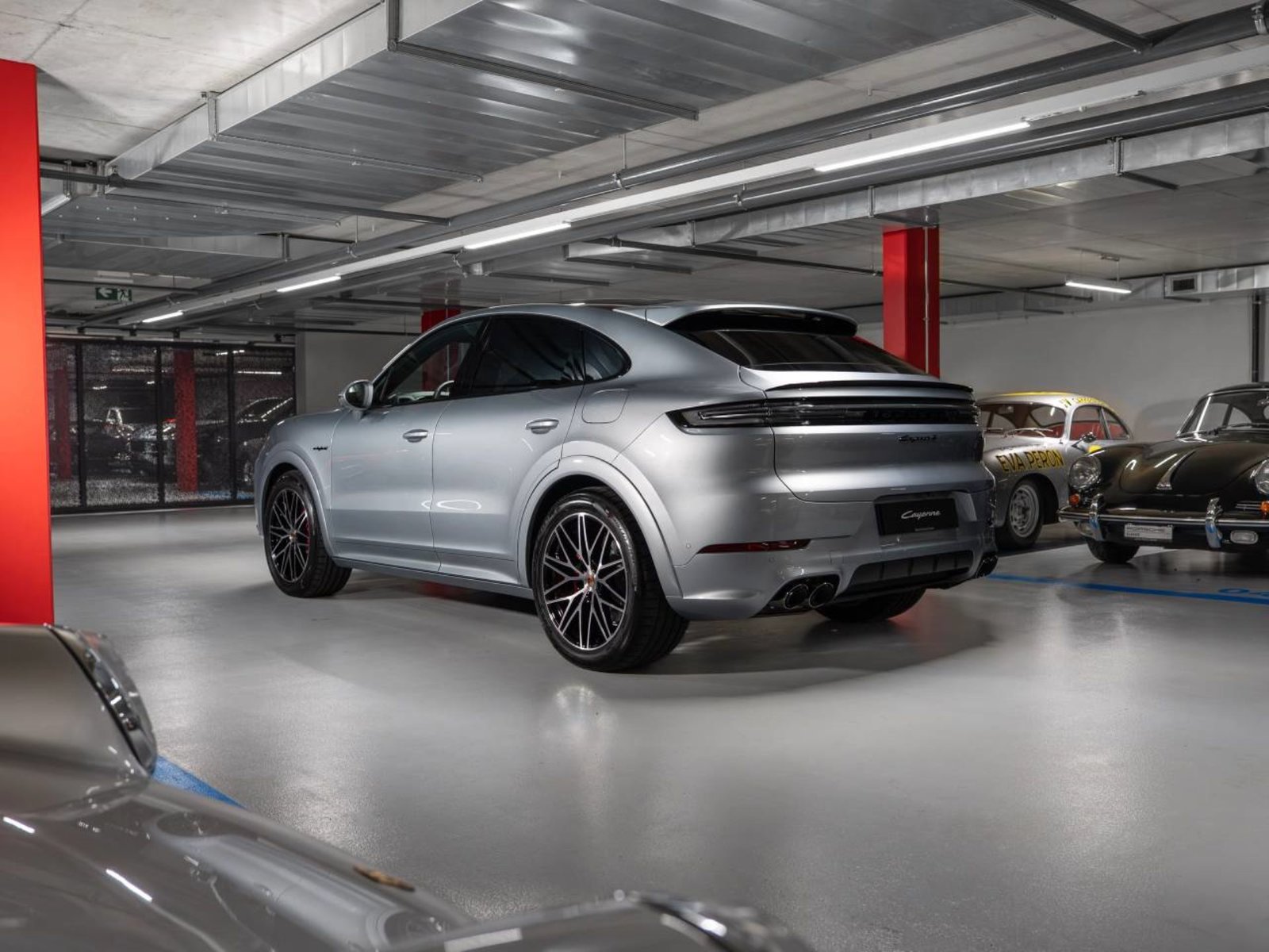 PORSCHE Cayenne S E-Hybrid Coupé Black Edition, Plug-in-Hybrid Petrol/Electric, Ex-demonstrator, Automatic - 6