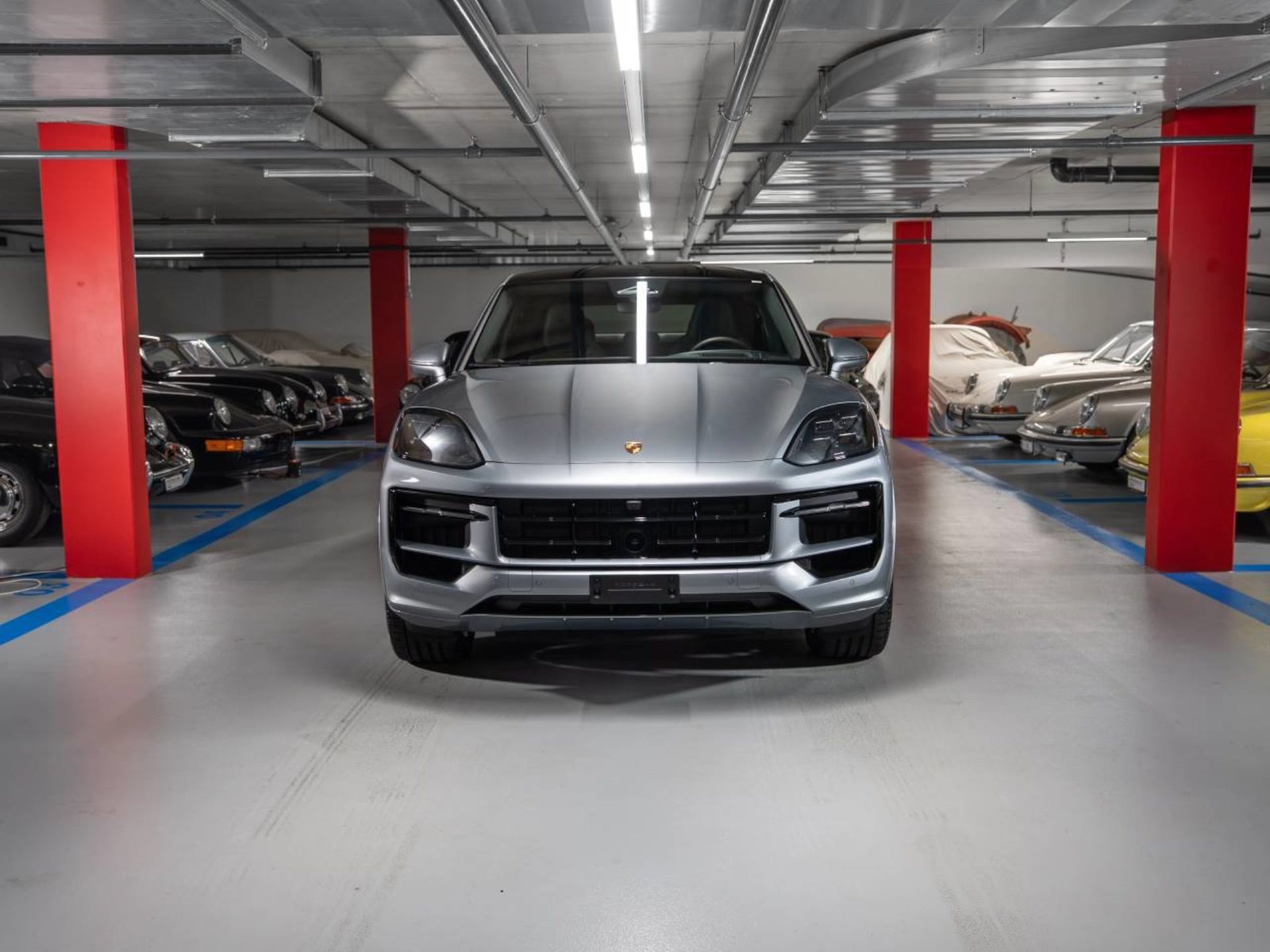 PORSCHE Cayenne S E-Hybrid Coupé Black Edition, Plug-in-Hybrid Petrol/Electric, Ex-demonstrator, Automatic - 7