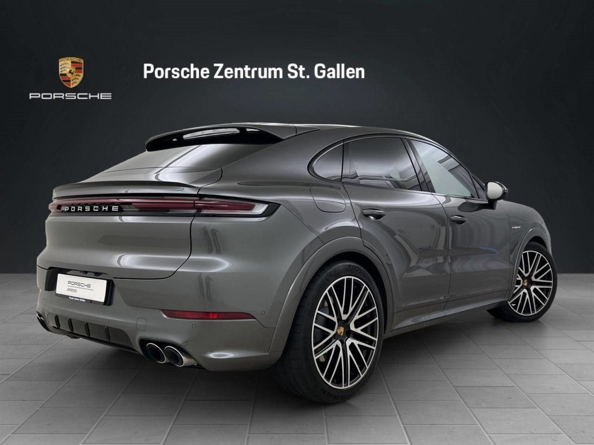 PORSCHE CAYENNE S E-Hybrid Coupé, Plug-in-Hybrid Petrol/Electric, Second hand / Used, Automatic - 3