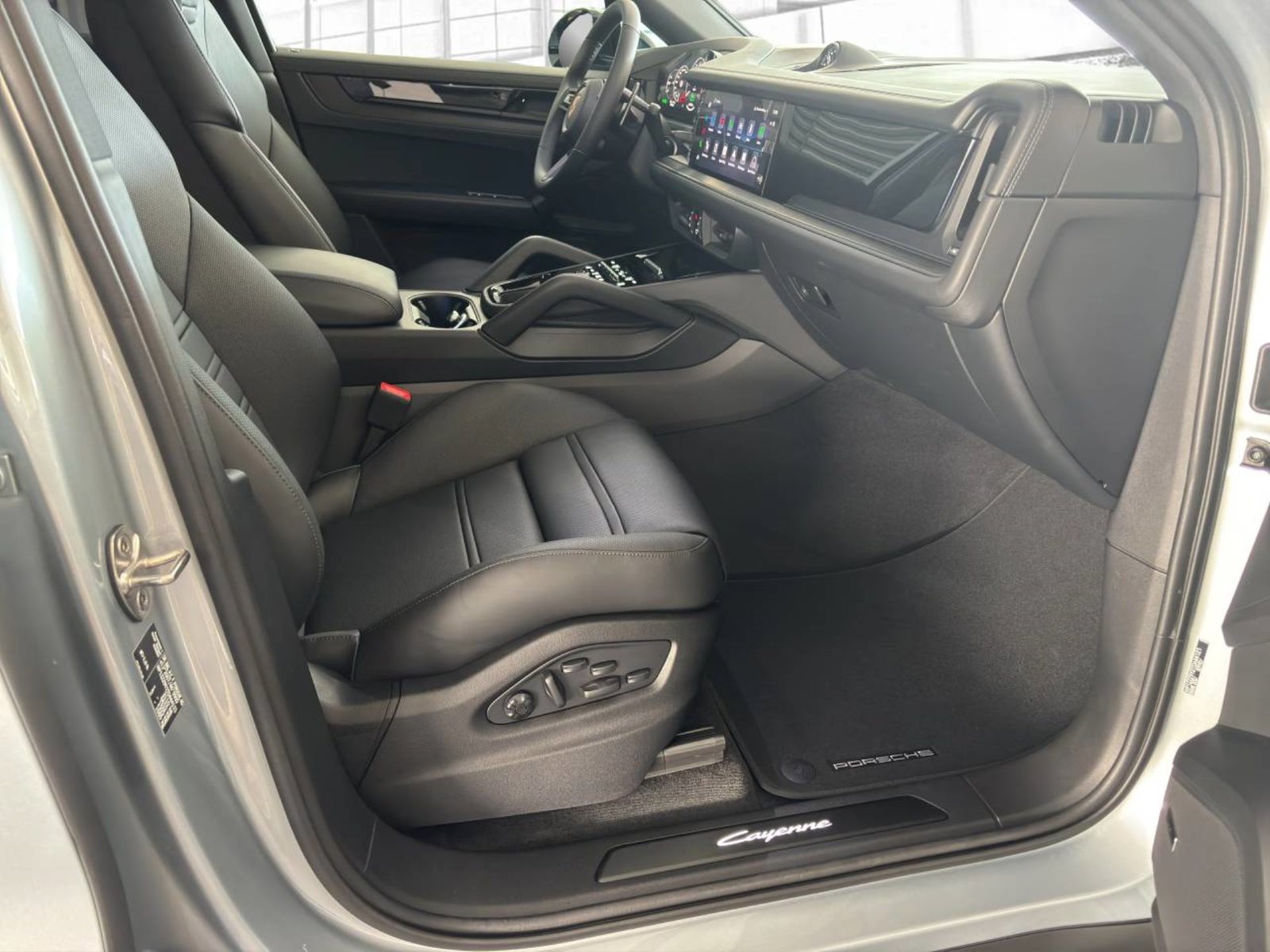 PORSCHE Cayenne E-Hybrid Coupé Black Edition, Plug-in-Hybrid Petrol/Electric, New car, Automatic - 5