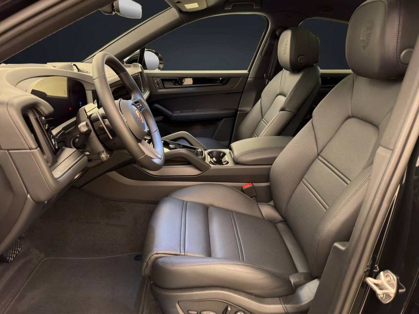 PORSCHE Cayenne E-Hybrid Coupé Black Edition, Plug-in-Hybrid Benzin/Elektro, Neuwagen, Automatik - 4