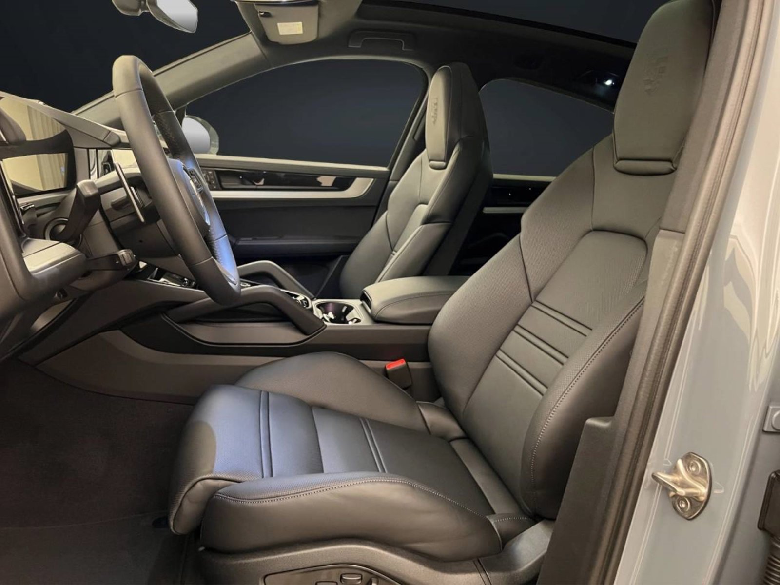 PORSCHE Cayenne E-Hybrid Coupé, Hybride Rechargeable Essence/Électricité, Occasion / Utilisé, Automatique - 5