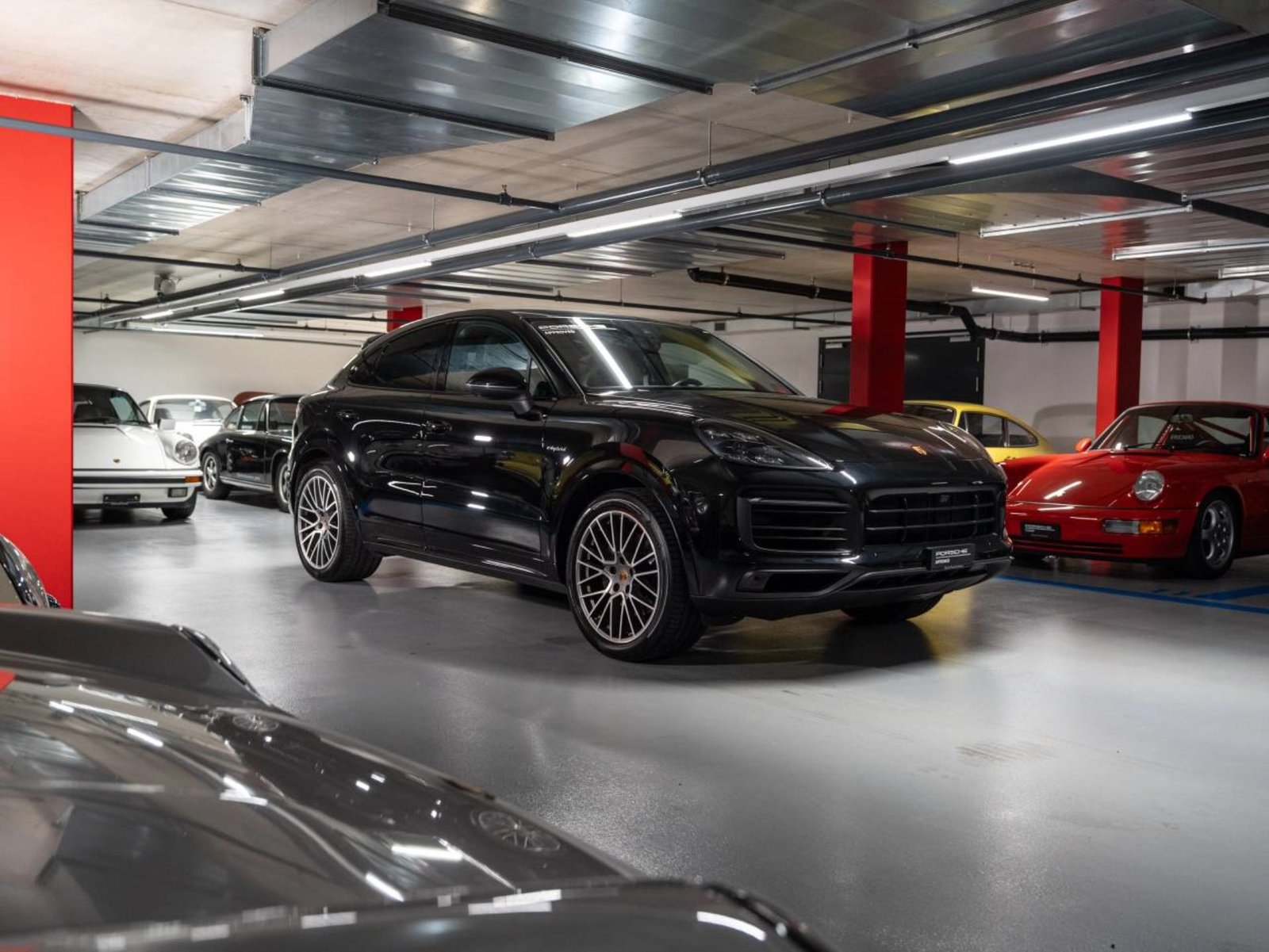PORSCHE Cayenne E-Hybrid Coupé Platinum Edition, Plug-in-Hybrid Benzin/Elektro, Occasion / Gebraucht, Automatik - 6