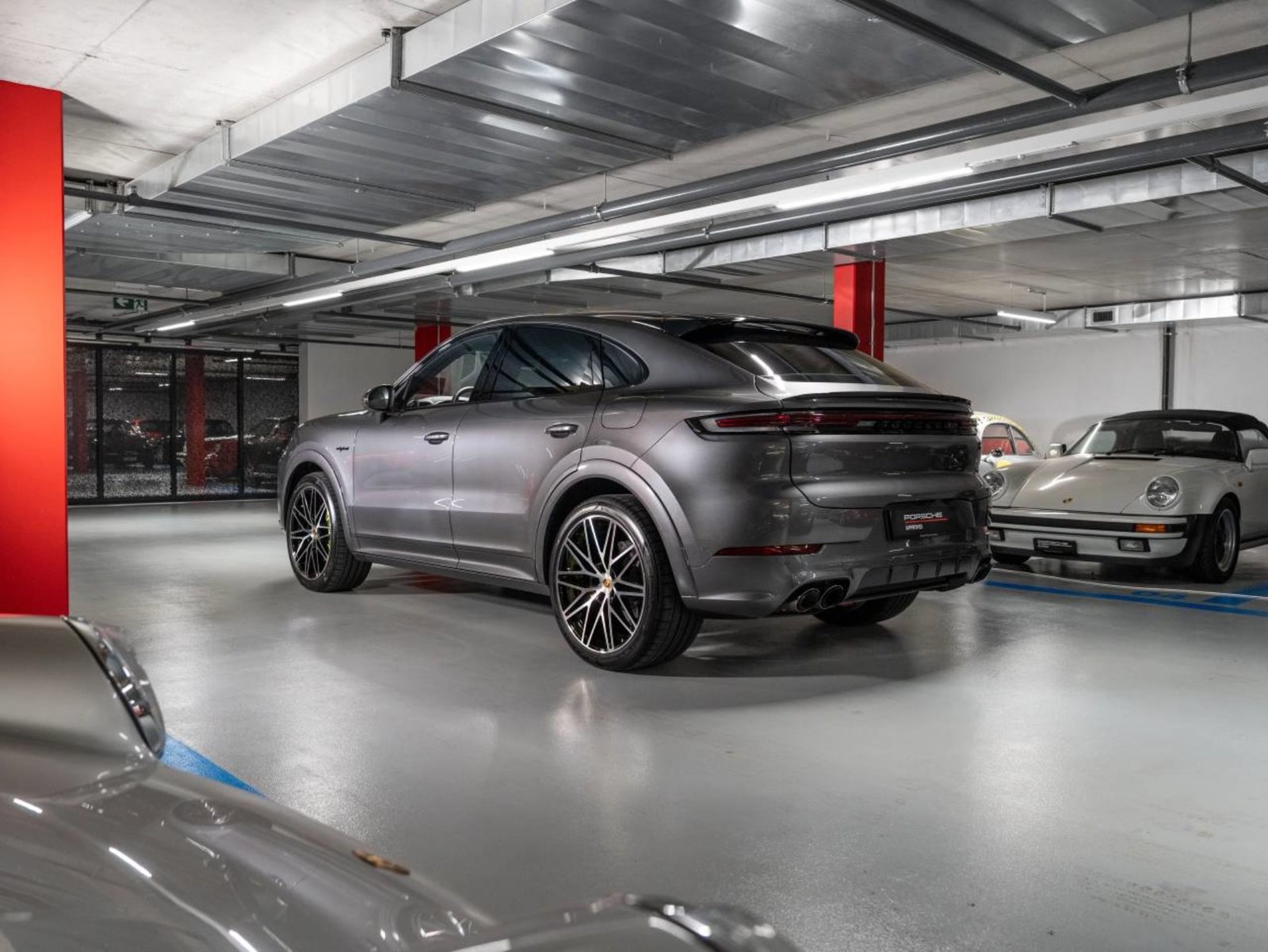 PORSCHE Cayenne E-Hybrid Coupé, Plug-in-Hybrid Benzin/Elektro, Occasion / Gebraucht, Automatik - 3