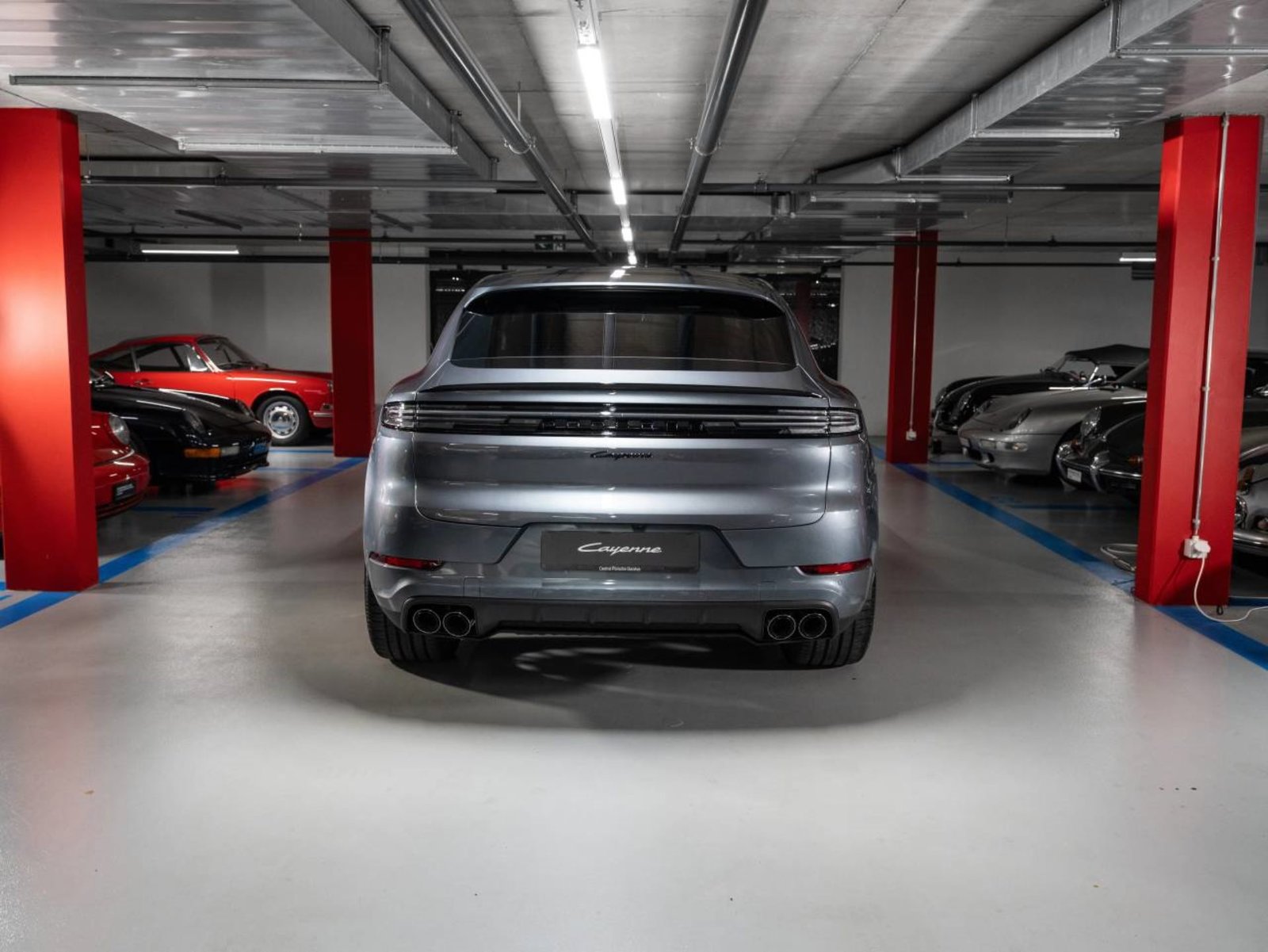 PORSCHE Cayenne E-Hybrid Coupé Black Edition, Plug-in-Hybrid Benzin/Elektro, Vorführwagen, Automatik - 6