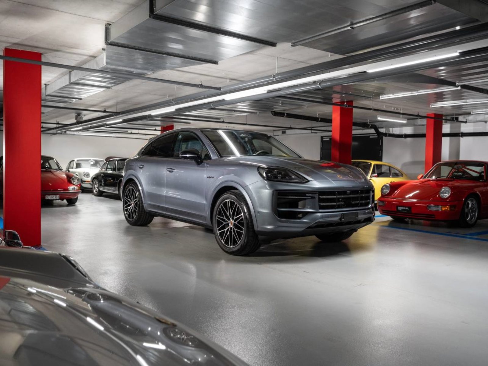 PORSCHE Cayenne E-Hybrid Coupé Black Edition, Plug-in-Hybrid Benzin/Elektro, Vorführwagen, Automatik - 7