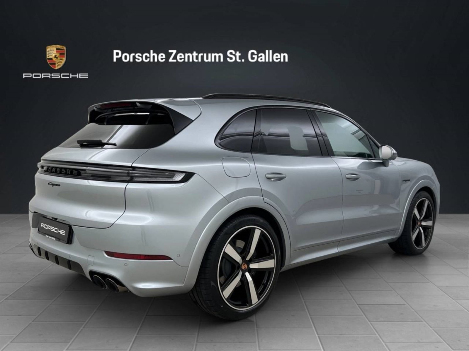 PORSCHE Cayenne E-Hybrid Black Edition, Plug-in-Hybrid Petrol/Electric, New car, Automatic - 3
