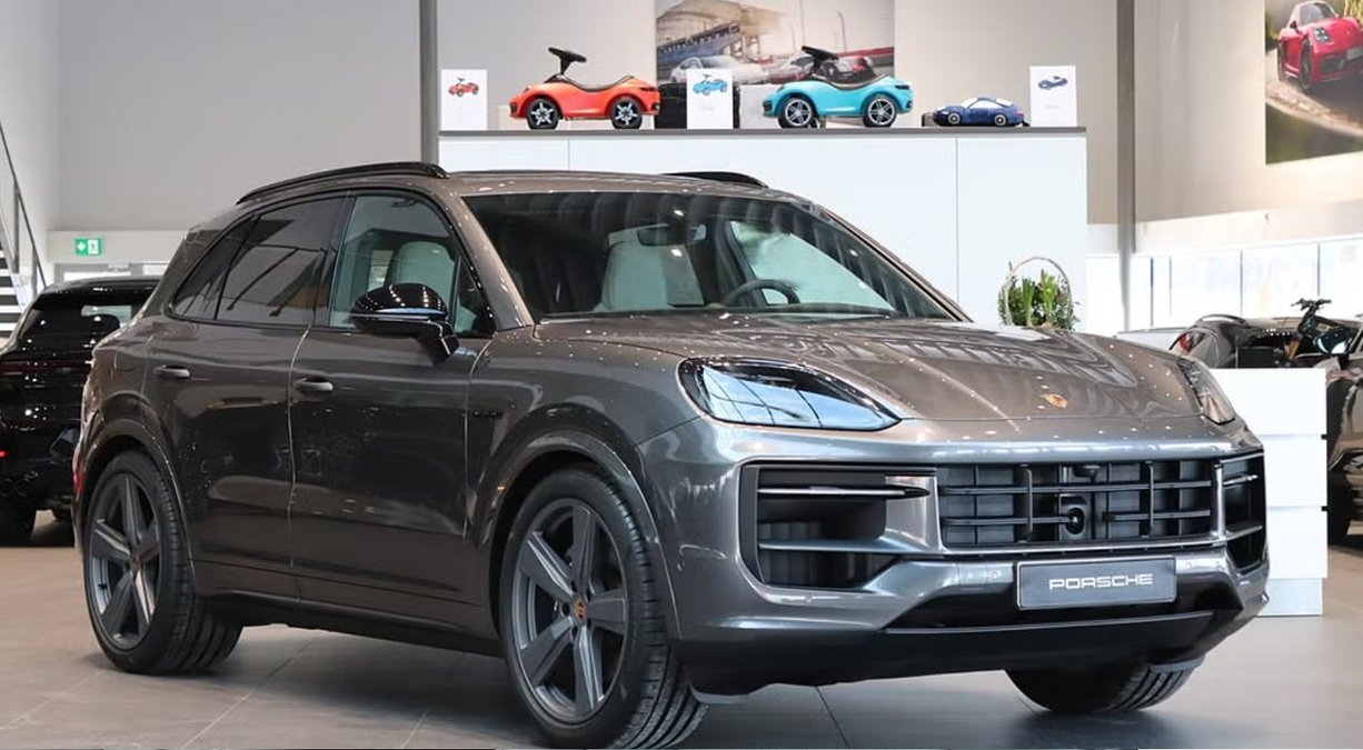 PORSCHE Cayenne E-Hybrid Tiptronic