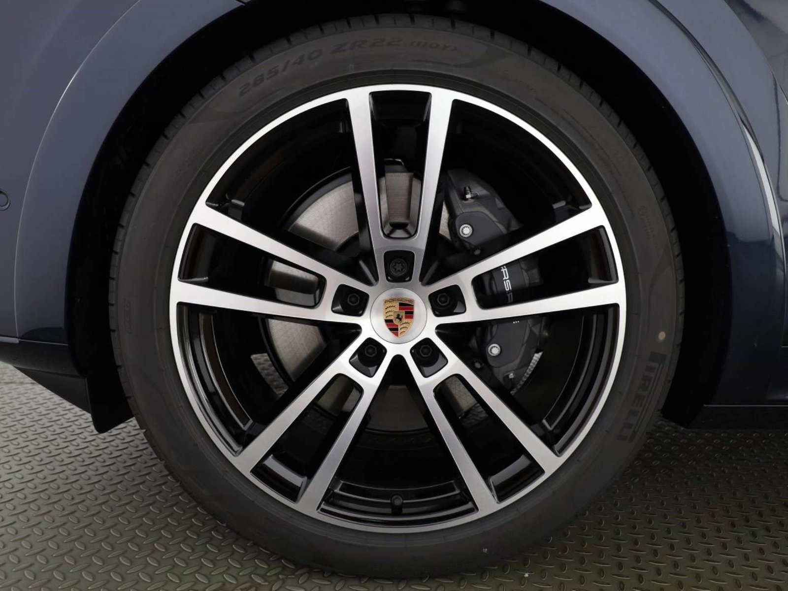 PORSCHE Cayenne E-Hybrid Black Edition, Plug-in-Hybrid Benzin/Elektro, Neuwagen, Automatik - 6