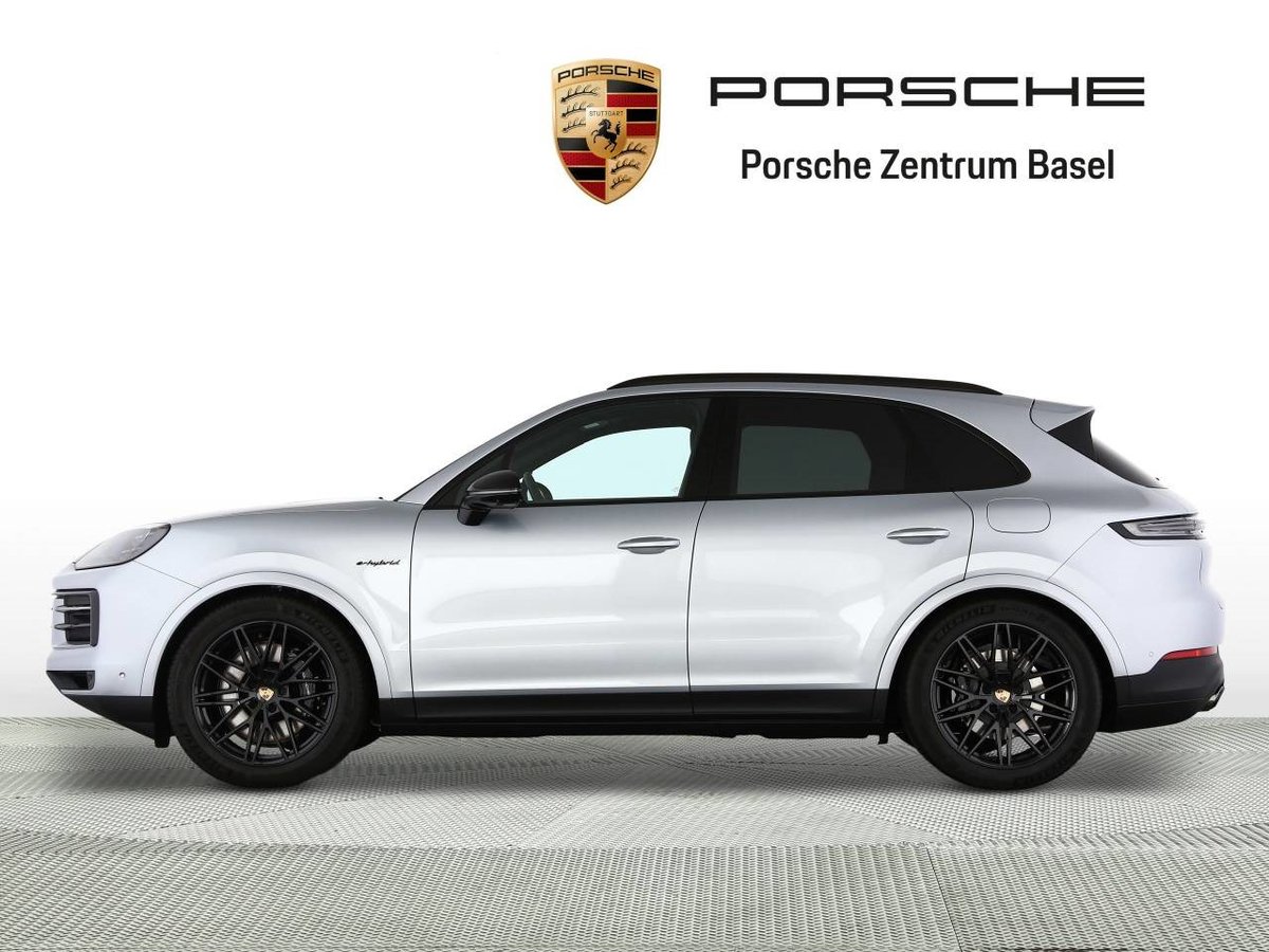 PORSCHE CAYENNE E-Hybrid, Plug-in-Hybrid Benzin/Elektro, Occasion / Gebraucht, Automatik - 2