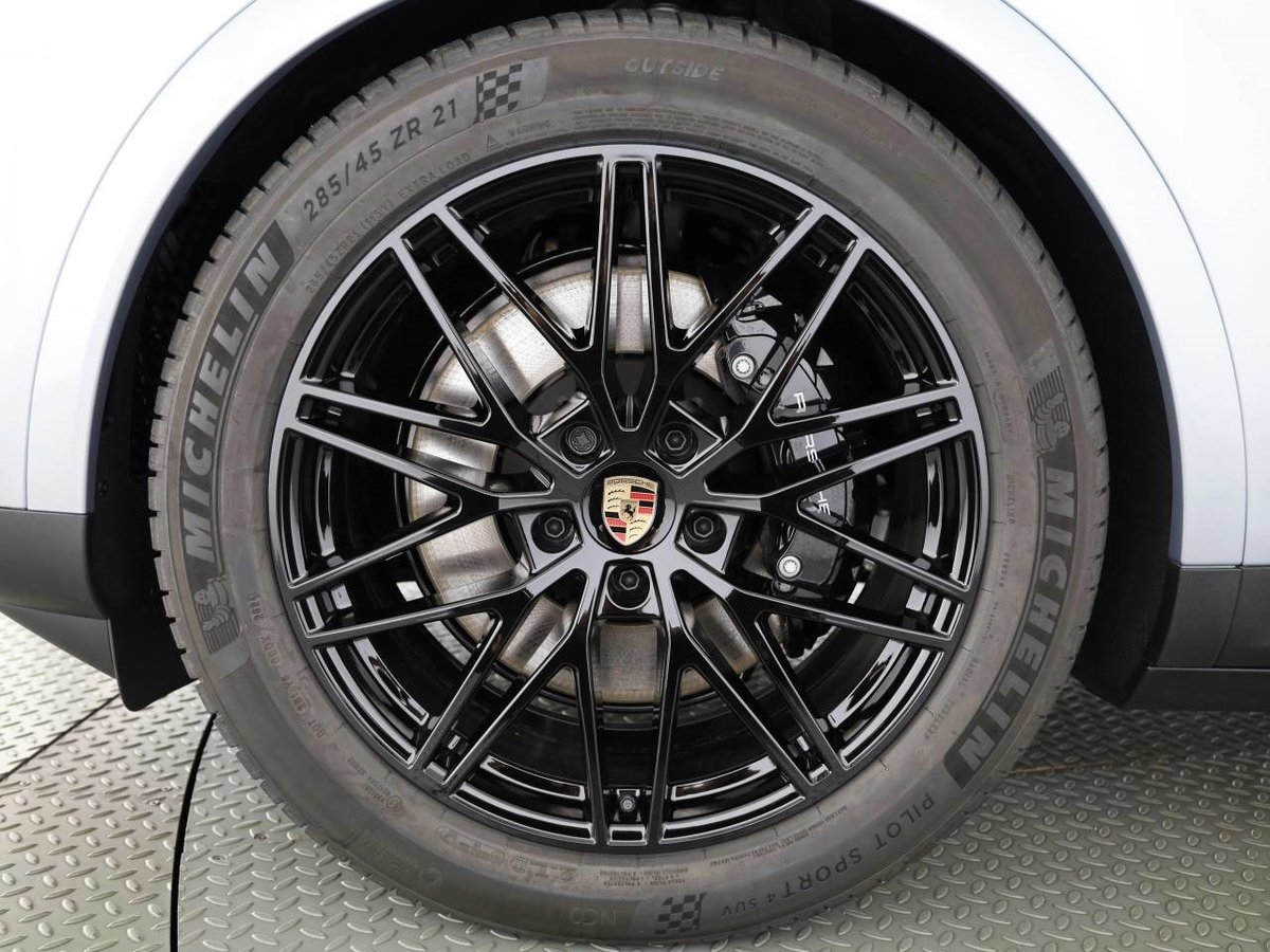 PORSCHE CAYENNE E-Hybrid, Plug-in-Hybrid Benzin/Elektro, Occasion / Gebraucht, Automatik - 4