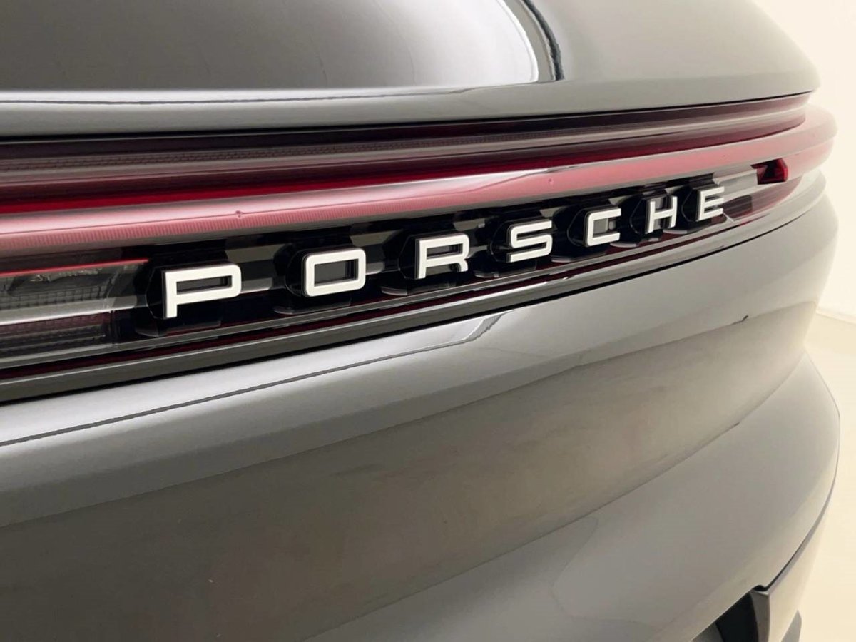 PORSCHE CAYENNE E-Hybrid, Plug-in-Hybrid Benzin/Elektro, Occasion / Gebraucht, Automatik - 6
