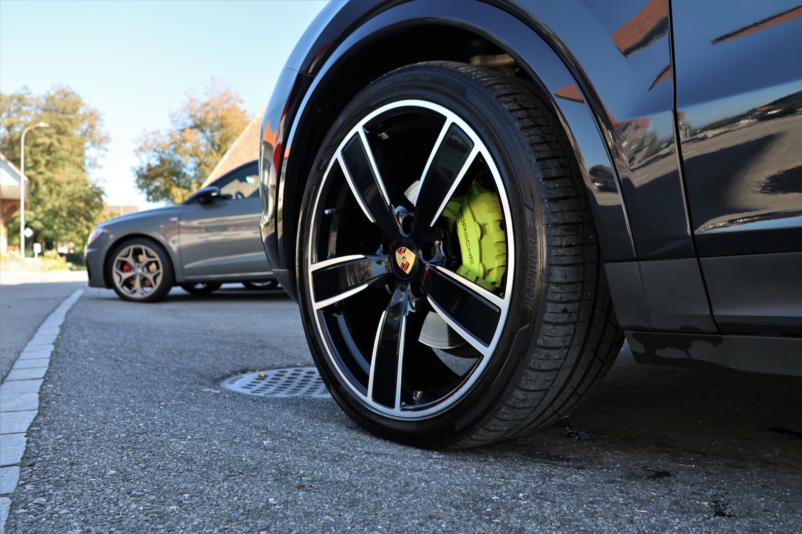 PORSCHE Cayenne E-Hybrid (CH) "Approved Garantie bis 05/2026", Hybride Rechargeable Essence/Électricité, Occasion / Utilisé, Automatique - 5