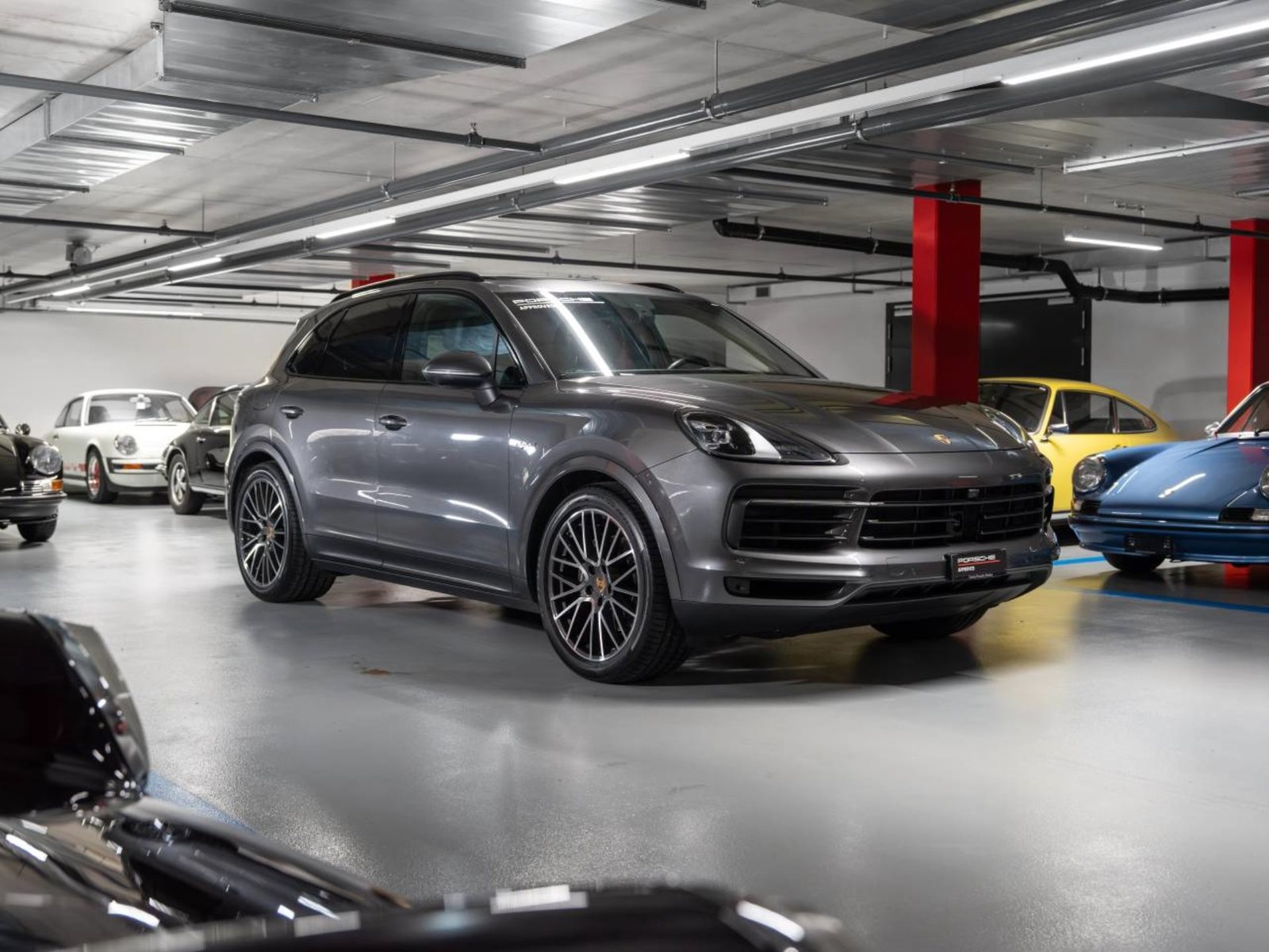 PORSCHE Cayenne E-Hybrid, Plug-in-Hybrid Benzin/Elektro, Occasion / Gebraucht, Automatik - 3