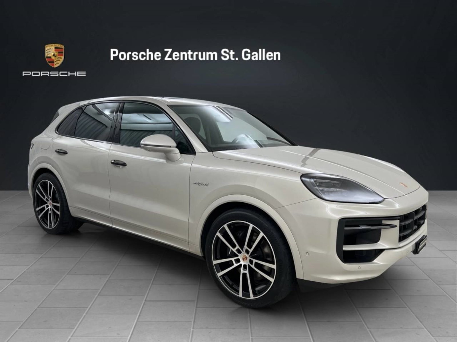 PORSCHE Cayenne E-Hybrid, Plug-in-Hybrid Benzin/Elektro, Occasion / Gebraucht, Automatik - 2