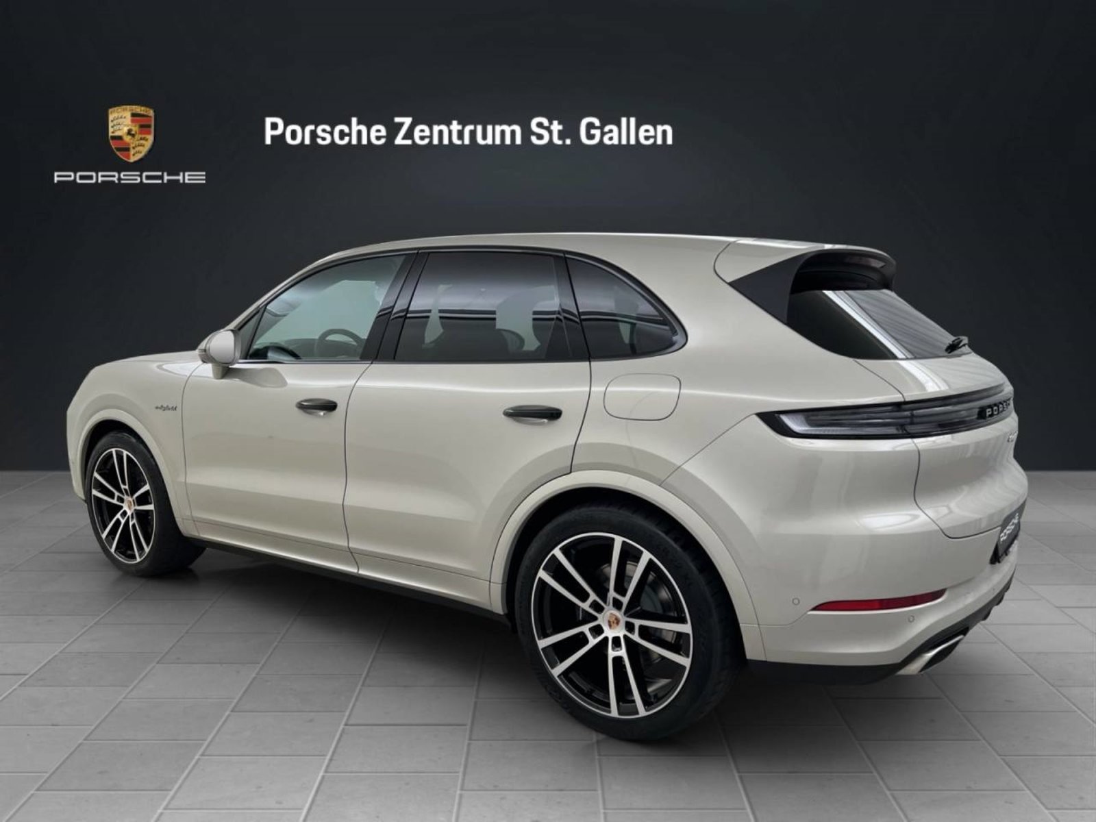 PORSCHE Cayenne E-Hybrid, Plug-in-Hybrid Benzin/Elektro, Occasion / Gebraucht, Automatik - 6