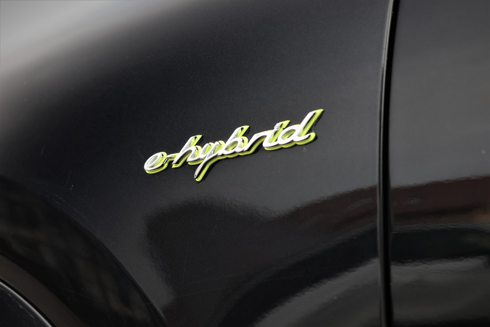 PORSCHE Cayenne E-Hybrid, Plug-in-Hybrid Petrol/Electric, Second hand / Used, Automatic - 7