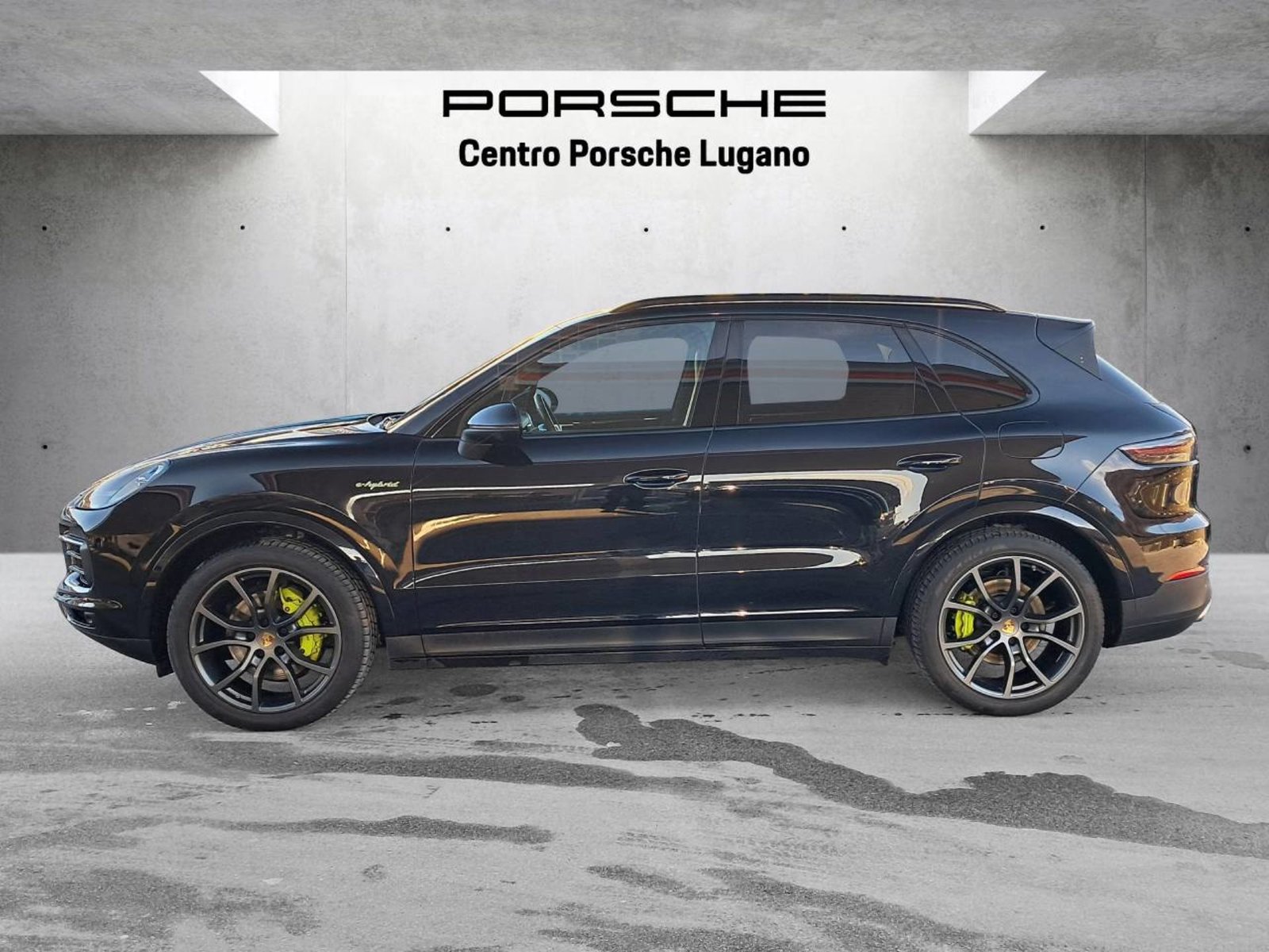 PORSCHE Cayenne E-Hybrid, Plug-in-Hybrid Benzin/Elektro, Occasion / Gebraucht, Automatik - 2