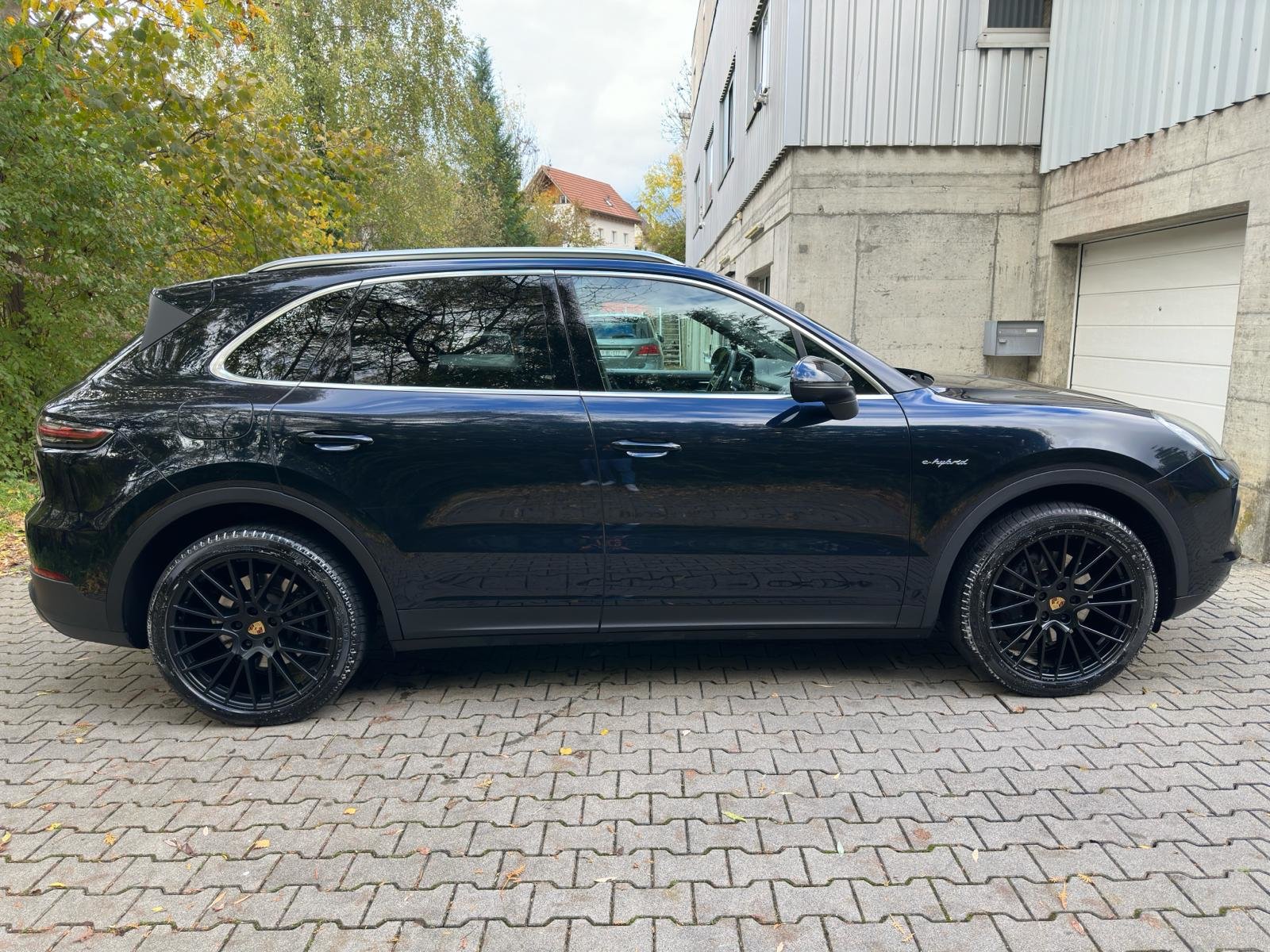 PORSCHE Cayenne E-Hybrid, Hybride Rechargeable Essence/Électricité, Occasion / Utilisé, Automatique - 7