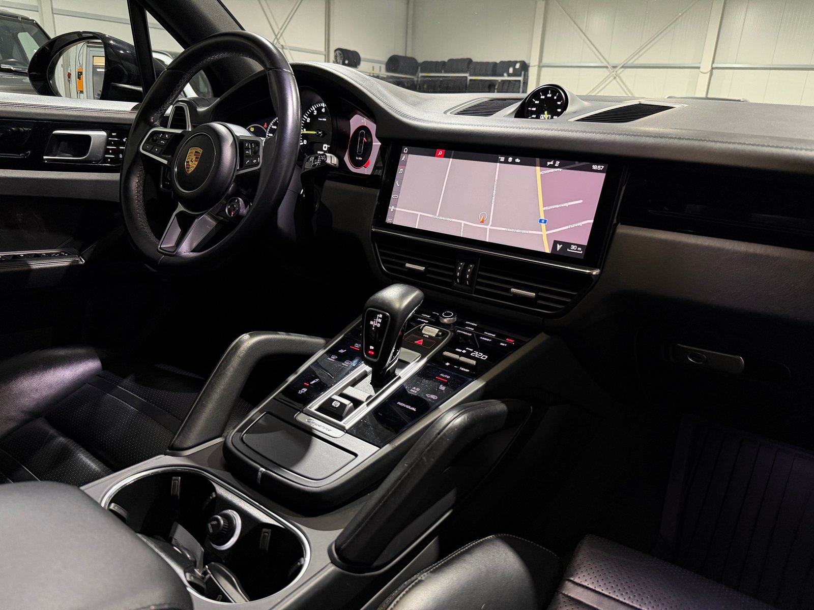 PORSCHE Cayenne E-Hybrid AHK 3500KG, Plug-in-Hybrid Benzina/Elettrica, Occasioni / Usate, Automatico - 6