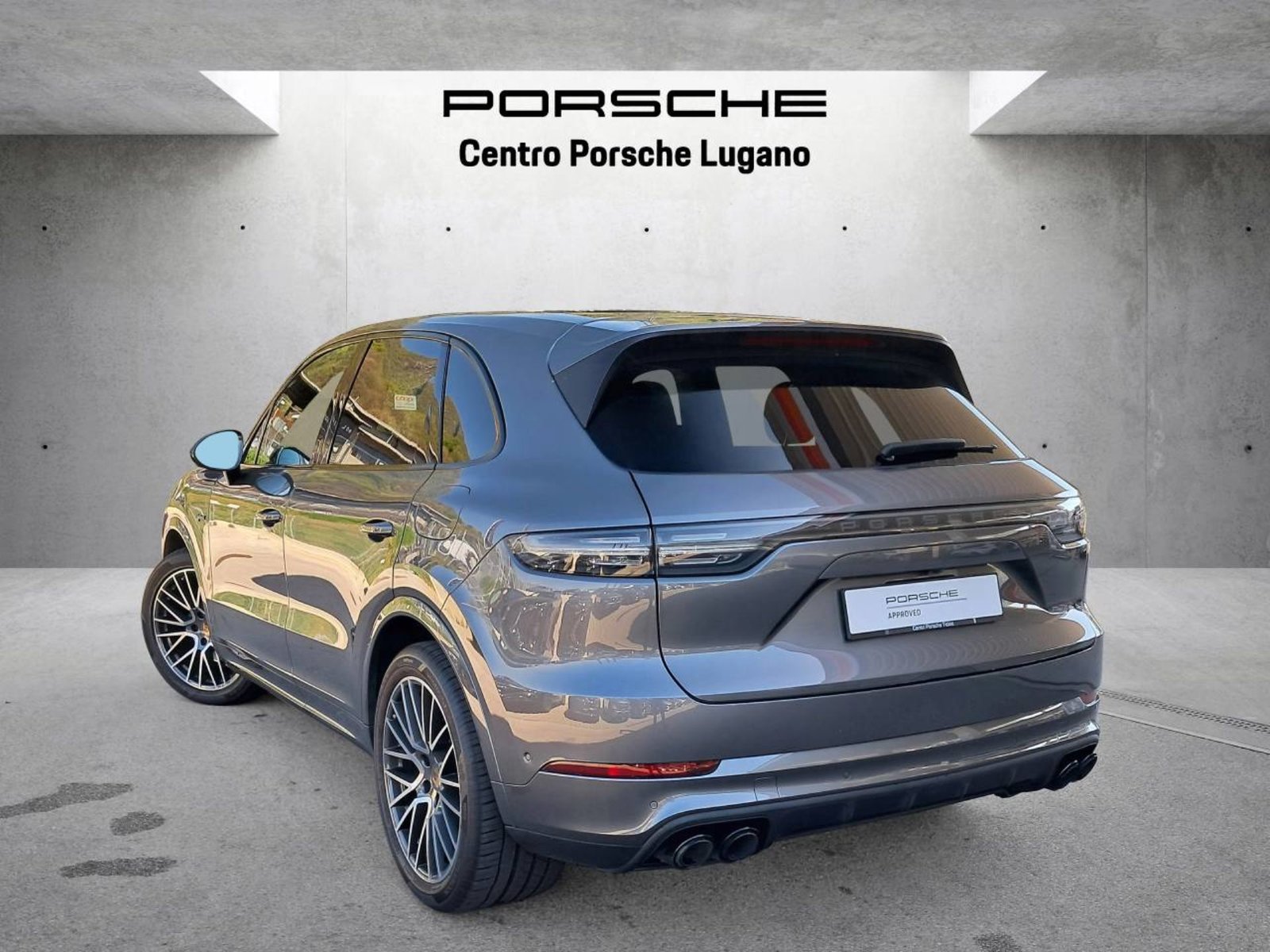 PORSCHE Cayenne E-Hybrid, Plug-in-Hybrid Benzin/Elektro, Occasion / Gebraucht, Automatik - 3
