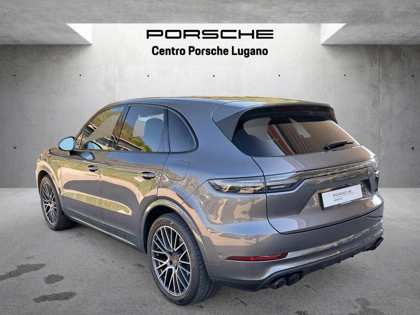 PORSCHE Cayenne E-Hybrid, Plug-in-Hybrid Benzin/Elektro, Occasion / Gebraucht, Automatik - 7