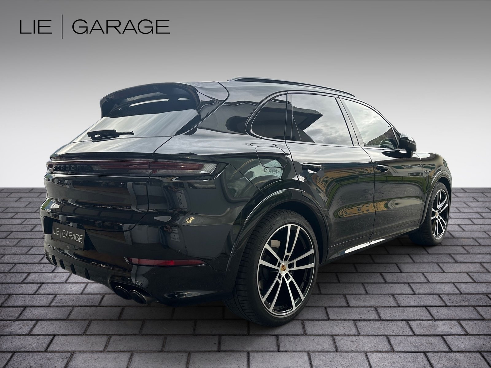 PORSCHE Cayenne E-Hybrid Tiptronic, Plug-in-Hybrid Petrol/Electric, Second hand / Used, Automatic - 3