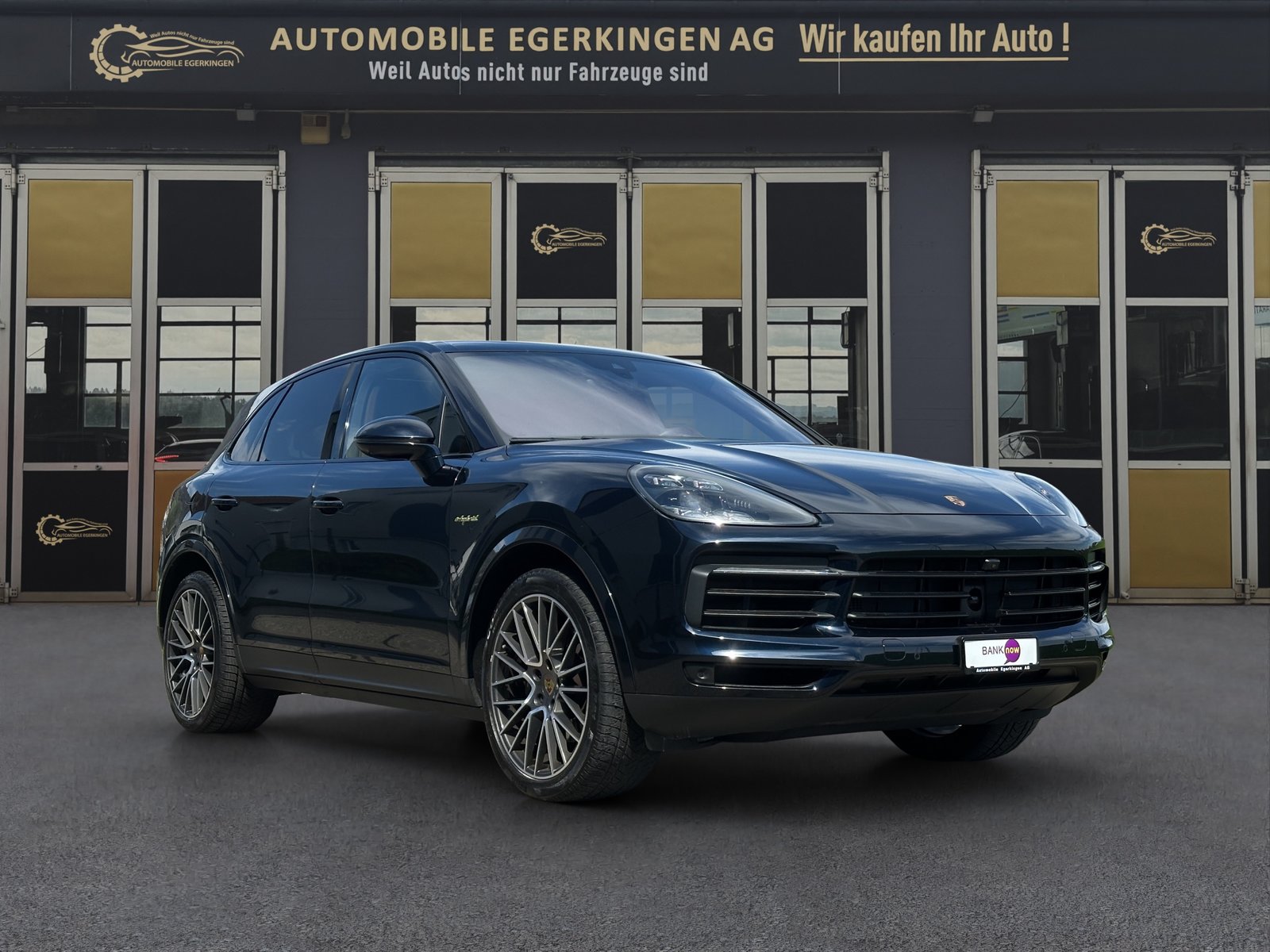 PORSCHE Cayenne E-Hybrid, Plug-in-Hybrid Benzin/Elektro, Occasion / Gebraucht, Automatik - 3