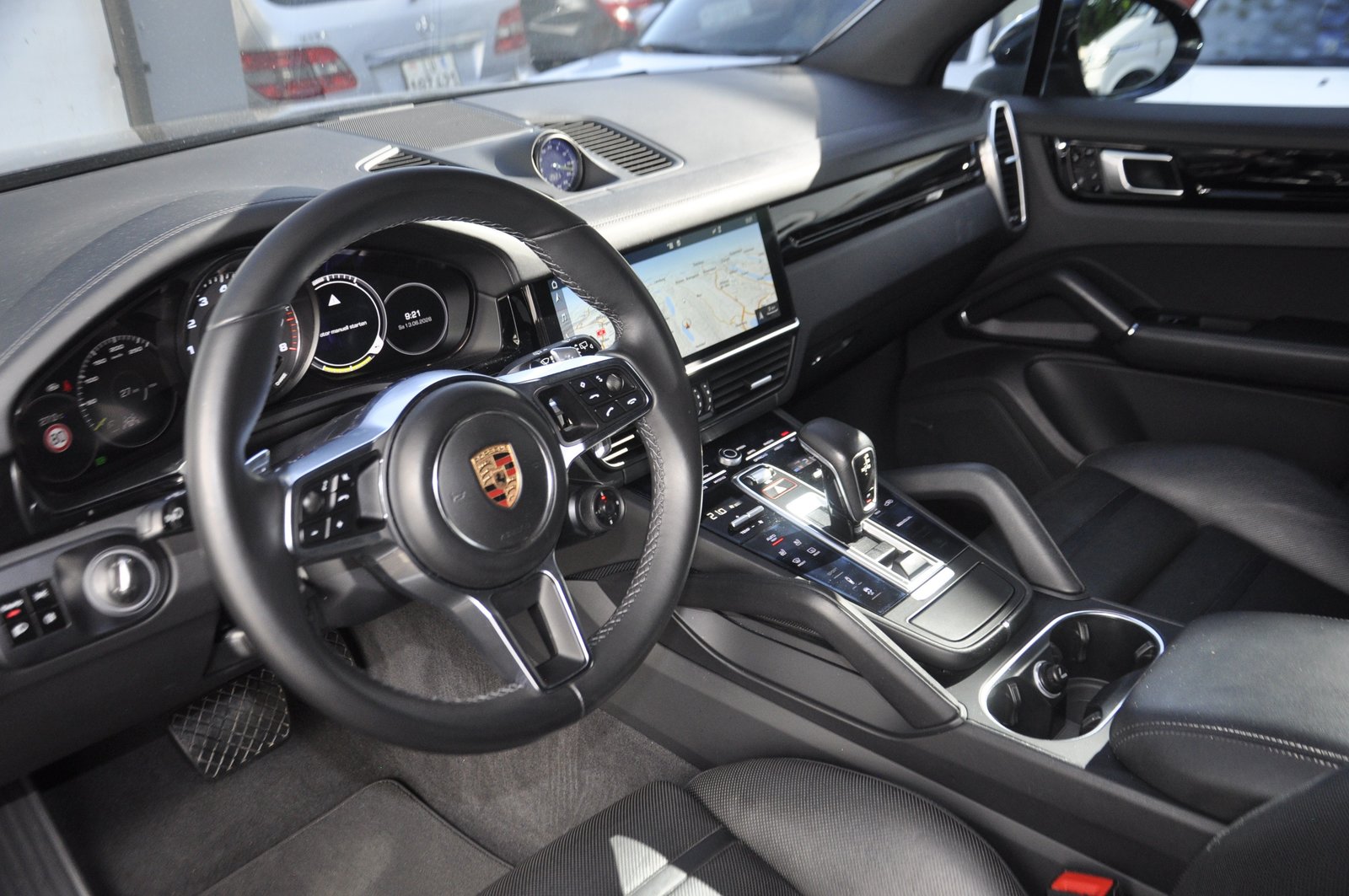 PORSCHE Cayenne E-Hybrid I Anhängerkupplung, Plug-in-Hybrid Petrol/Electric, Second hand / Used, Automatic - 5