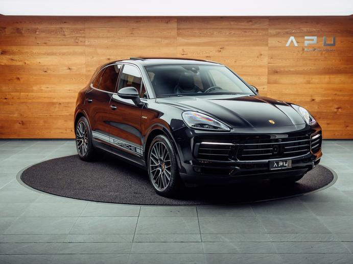 PORSCHE Cayenne E-Hybrid, Plug-in-Hybrid Petrol/Electric, Second hand / Used, Automatic