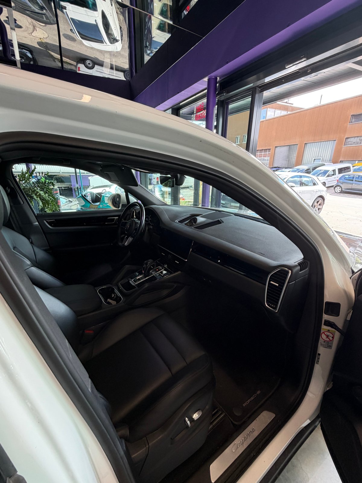 PORSCHE Cayenne E-Hybrid, Plug-in-Hybrid Benzina/Elettrica, Occasioni / Usate, Automatico - 7