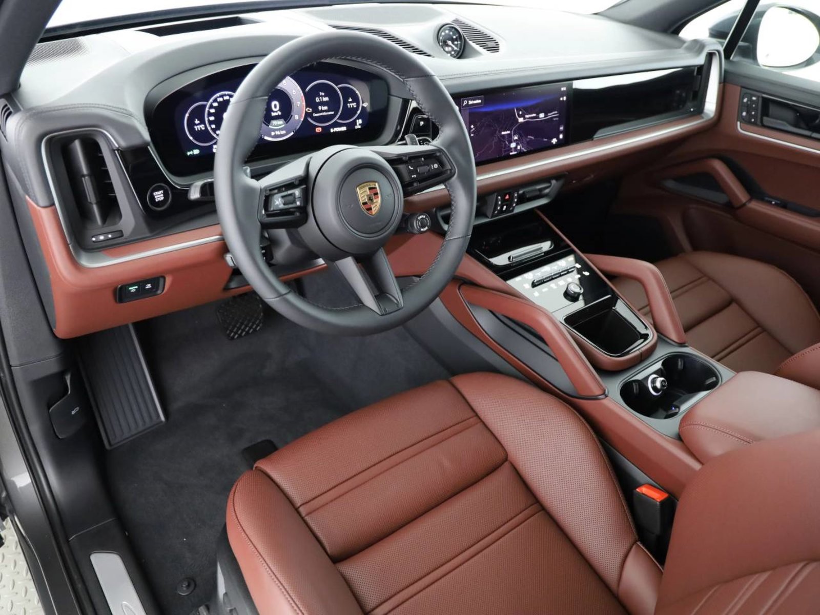 PORSCHE Cayenne E-Hybrid, Plug-in-Hybrid Benzin/Elektro, Occasion / Gebraucht, Automatik - 5