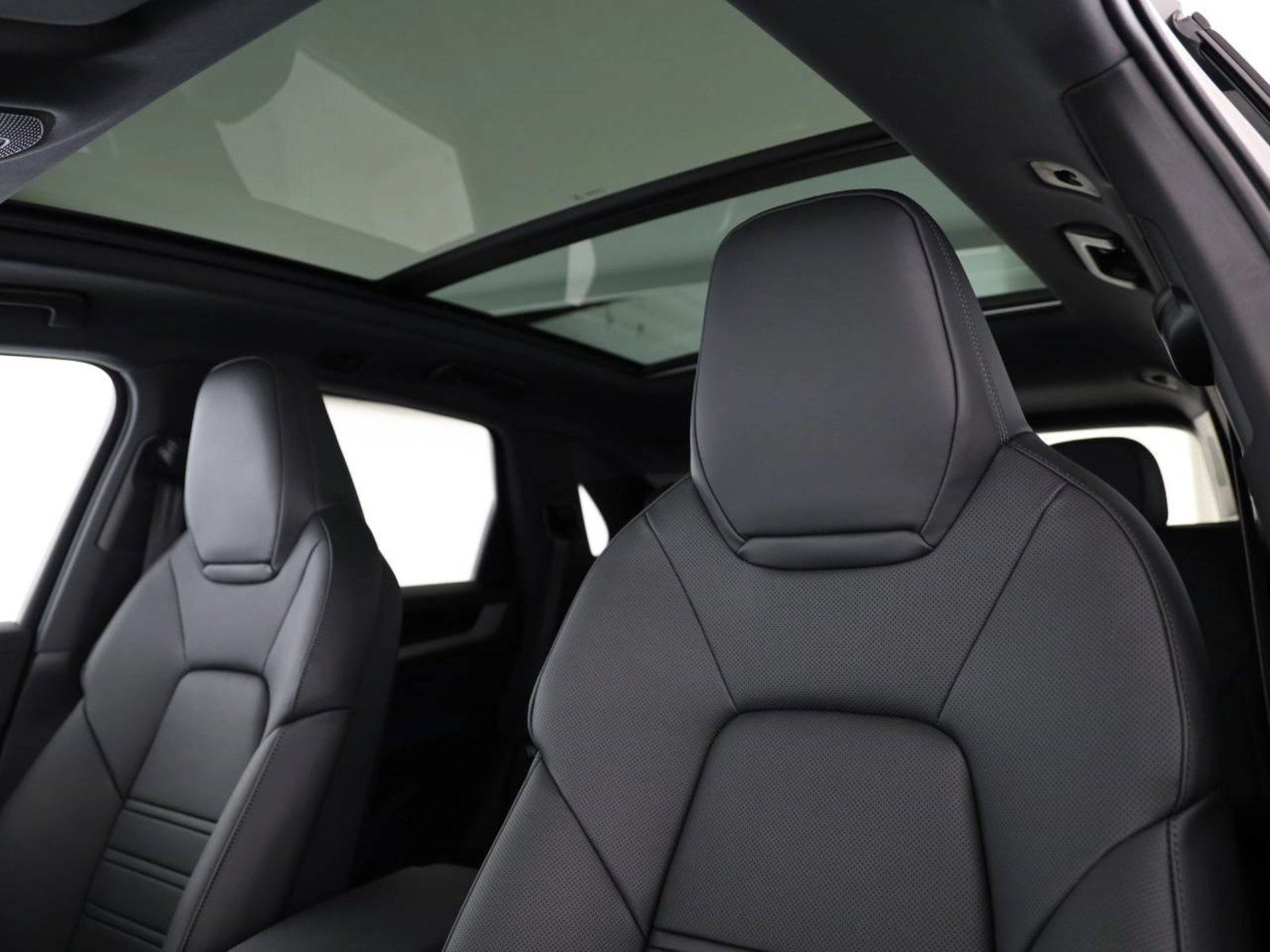 PORSCHE Cayenne E-Hybrid, Hybride Rechargeable Essence/Électricité, Voiture de démonstration, Automatique - 5