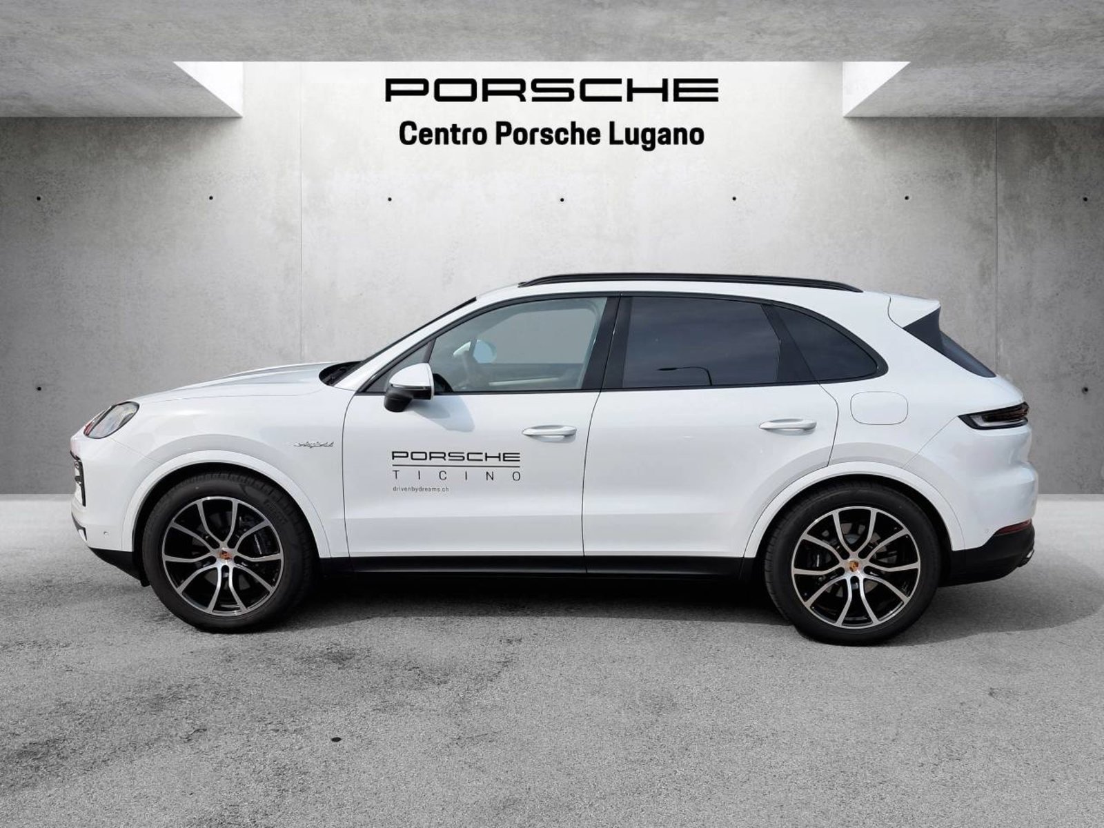 PORSCHE Cayenne E-Hybrid, Hybride Rechargeable Essence/Électricité, Voiture de démonstration, Automatique - 2